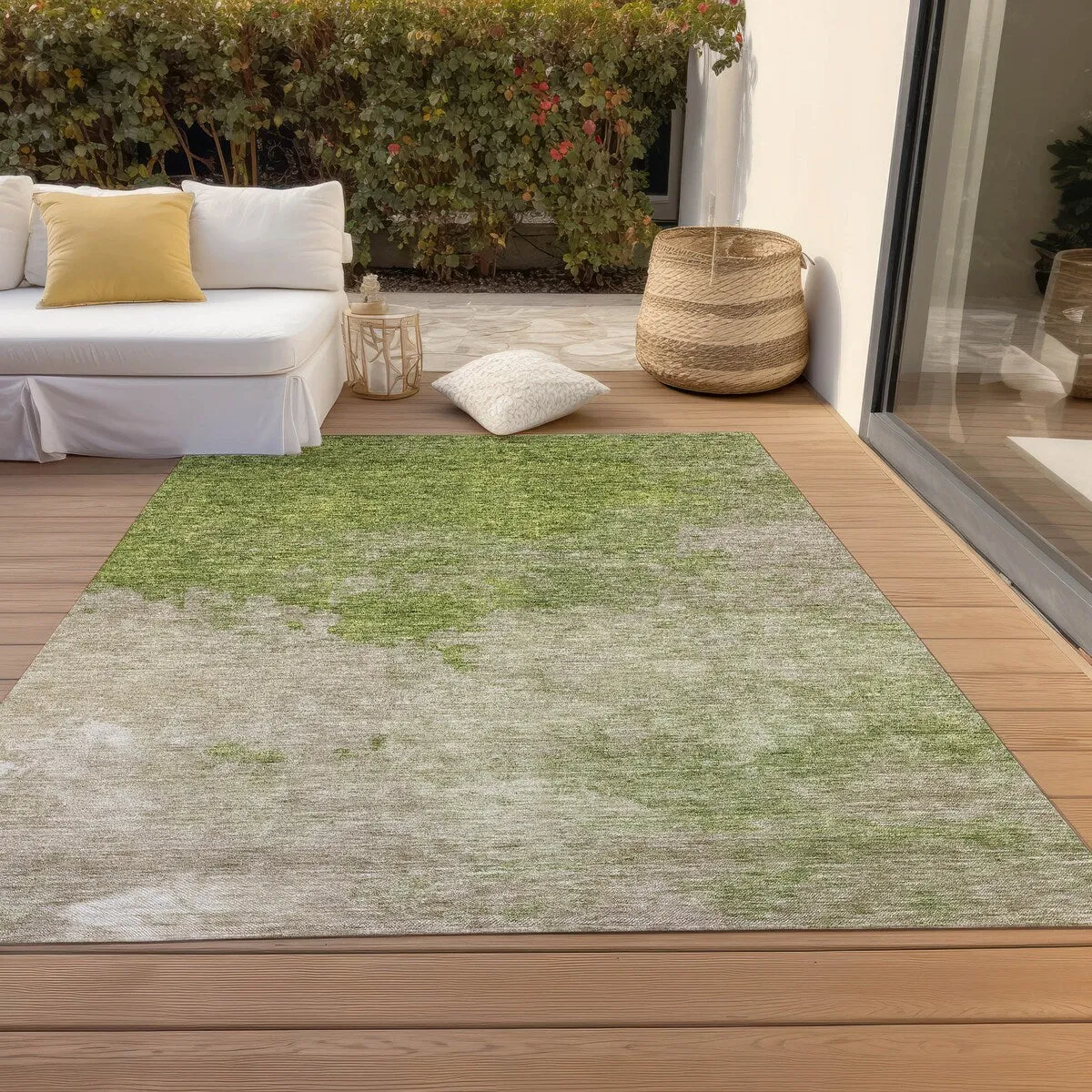Machine Washable Indoor/ Outdoor Abstract Modern Chantille Rug