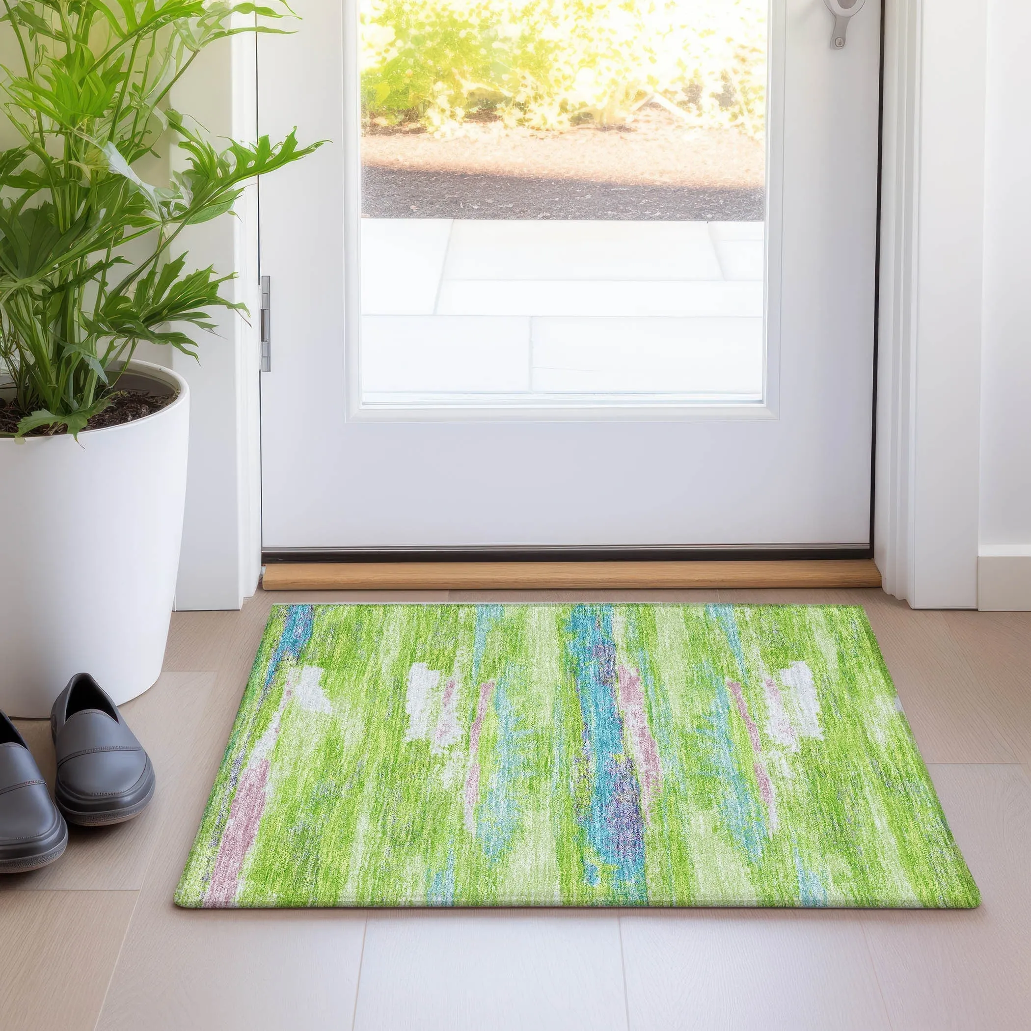 Machine Washable Indoor/ Outdoor Abstract Modern Chantille Rug