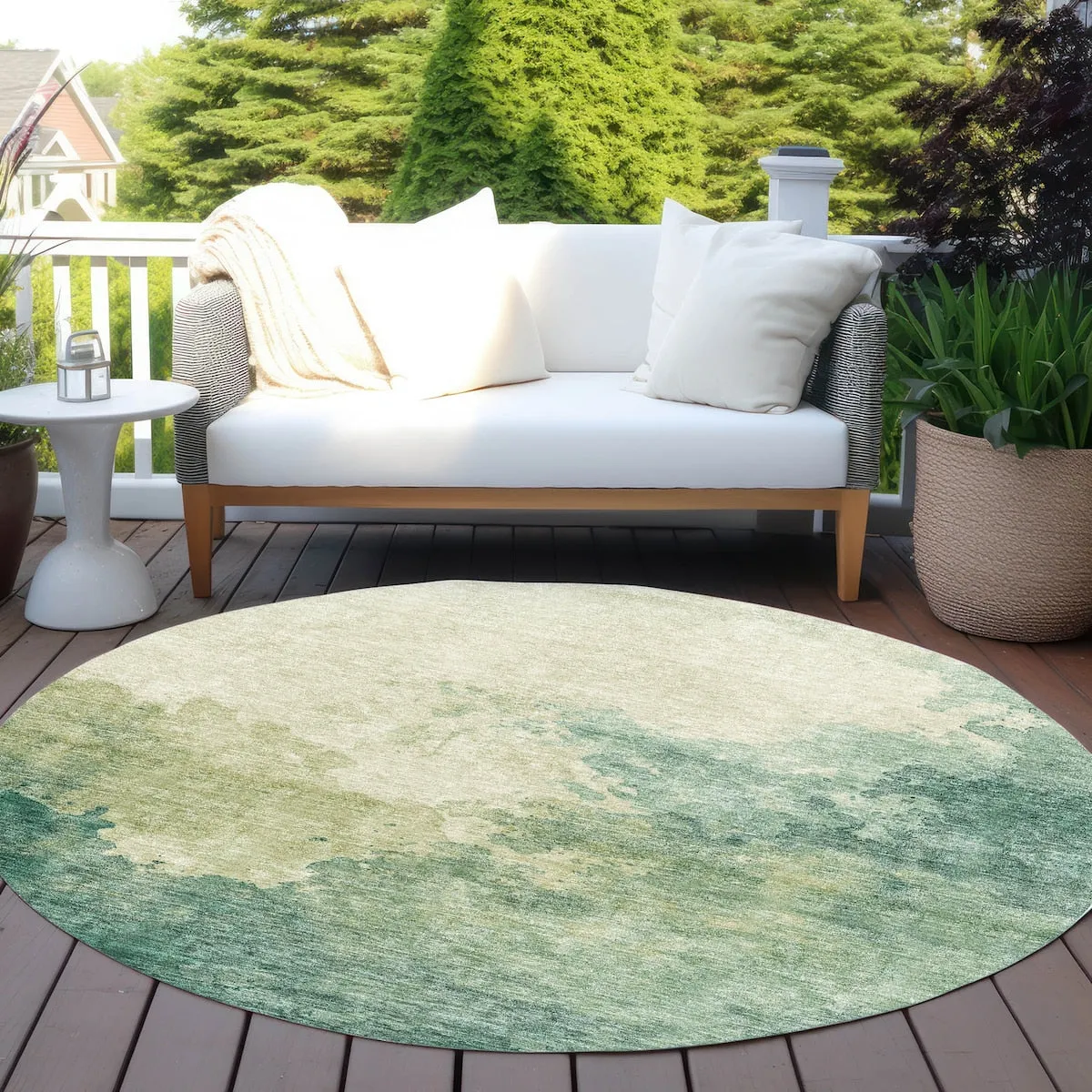 Machine Washable Indoor/ Outdoor Abstract Modern Chantille Rug