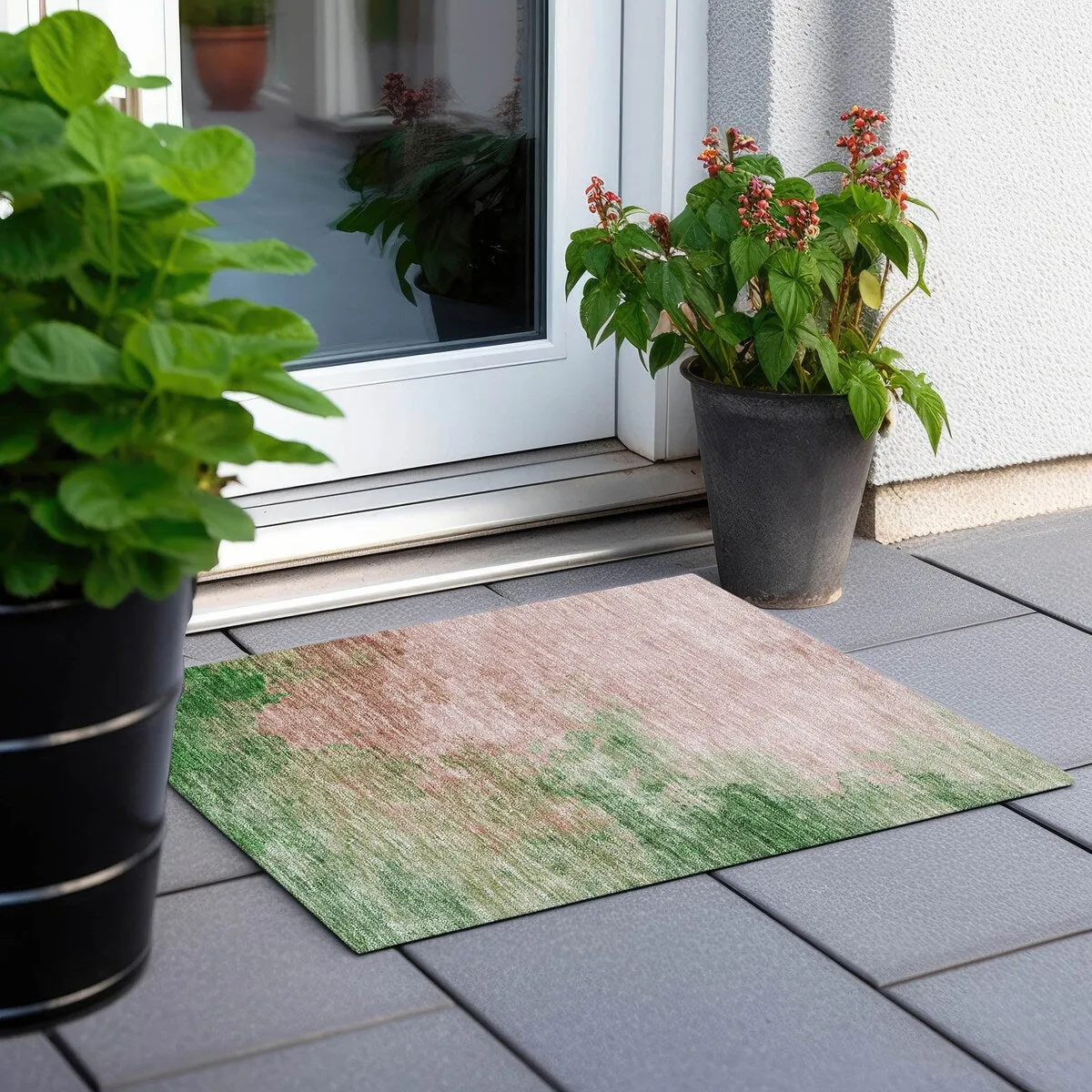 Machine Washable Indoor/ Outdoor Abstract Modern Chantille Rug
