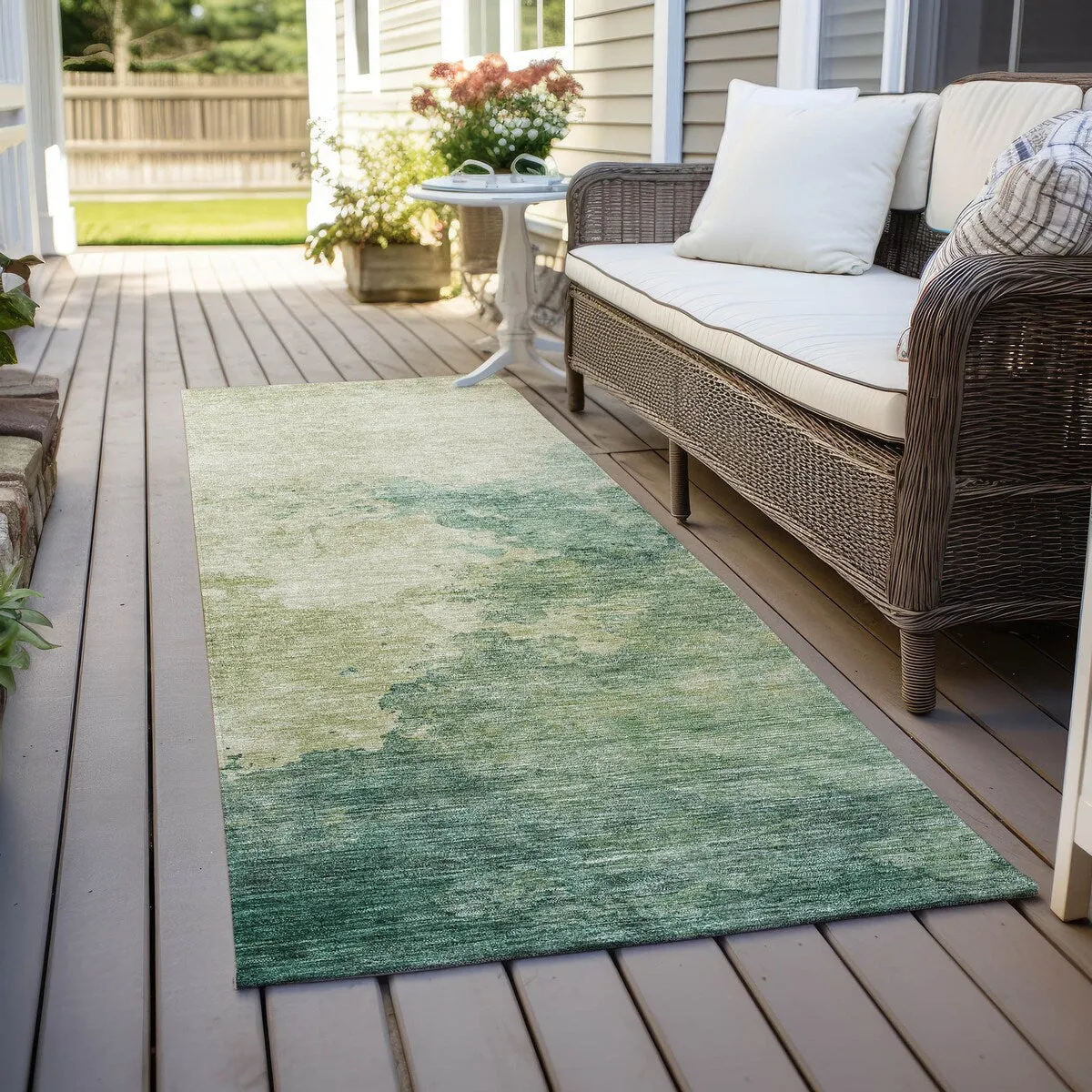 Machine Washable Indoor/ Outdoor Abstract Modern Chantille Rug
