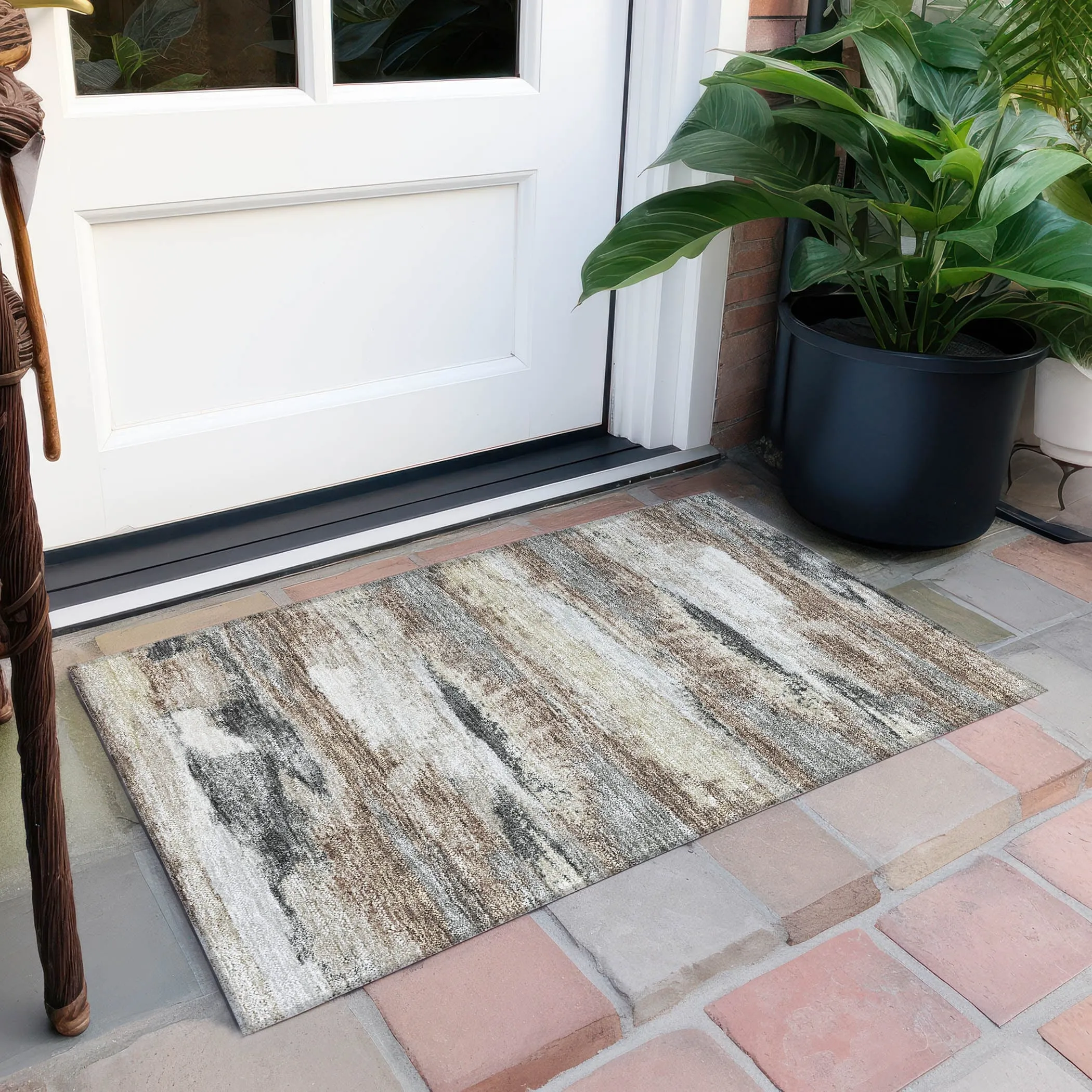Machine Washable Indoor/ Outdoor Abstract Modern Chantille Rug
