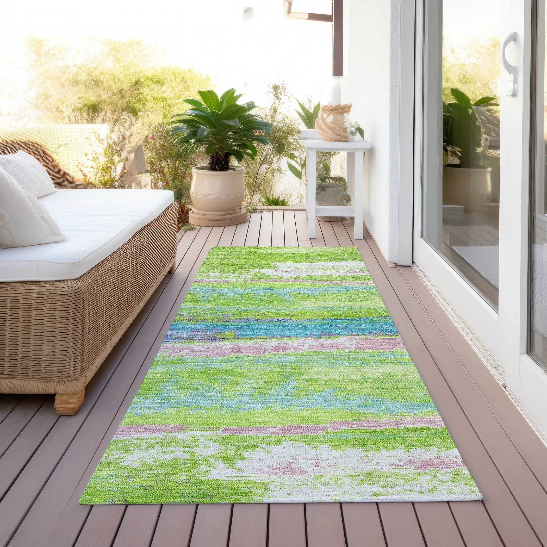 Machine Washable Indoor/ Outdoor Abstract Modern Chantille Rug