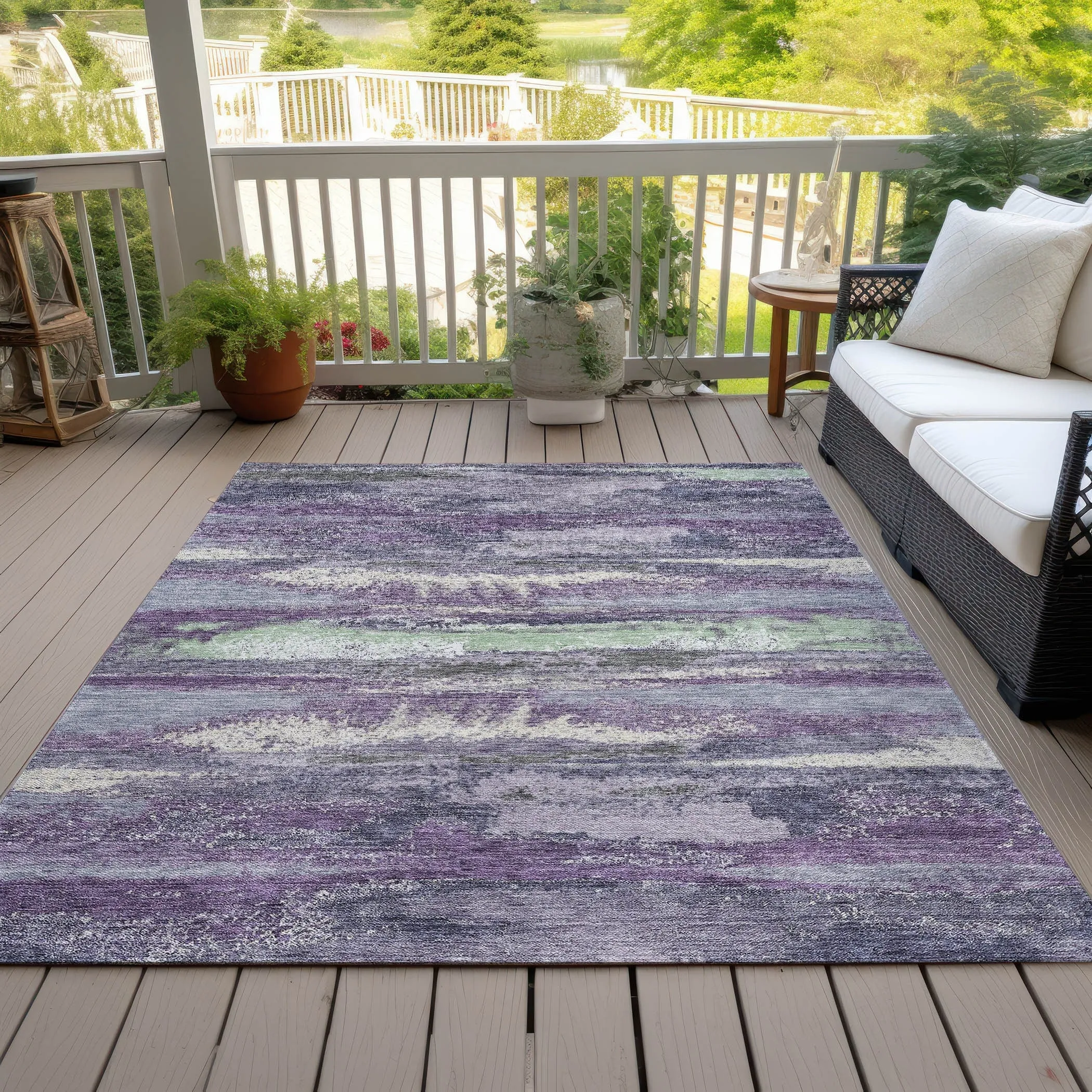 Machine Washable Indoor/ Outdoor Abstract Modern Chantille Rug