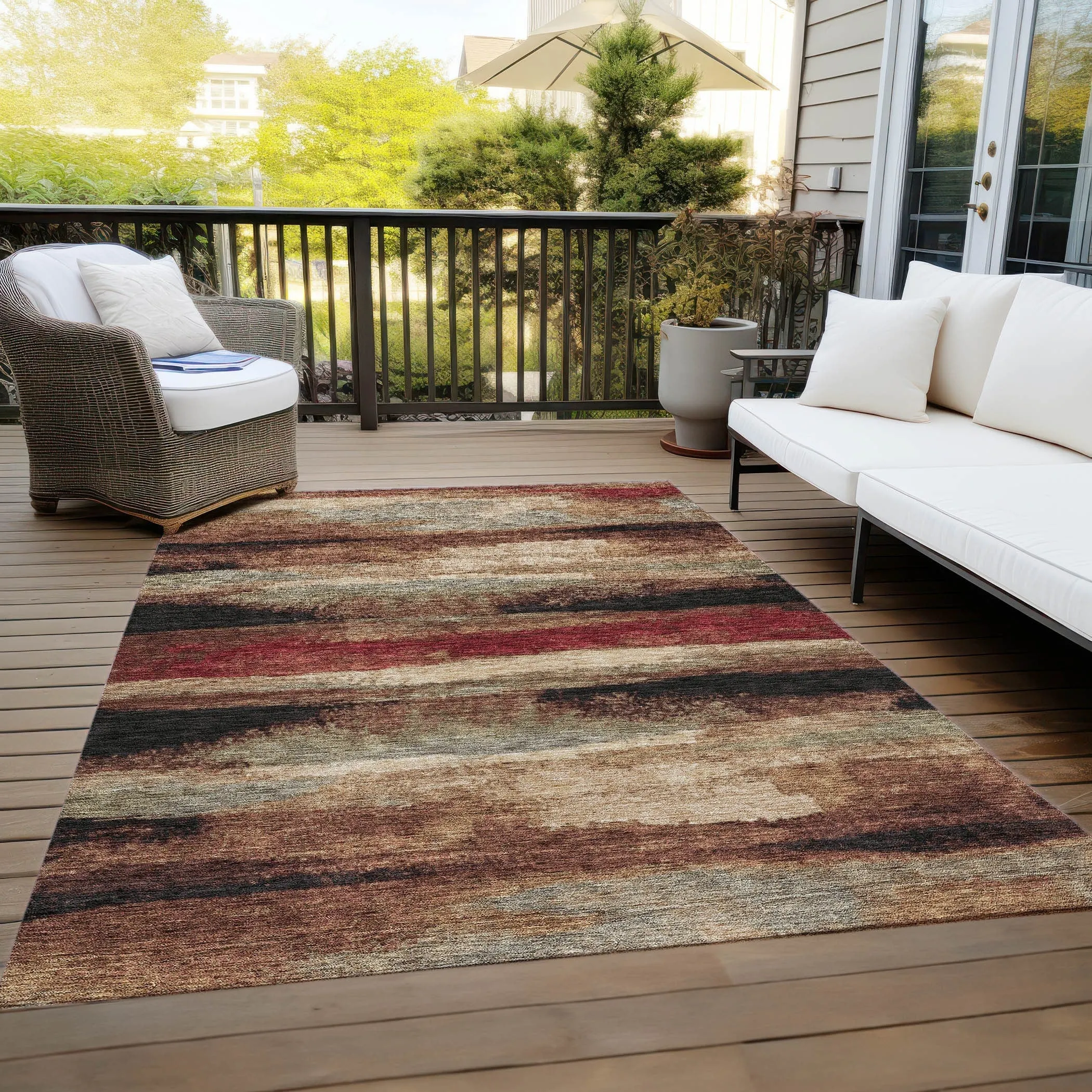 Machine Washable Indoor/ Outdoor Abstract Modern Chantille Rug