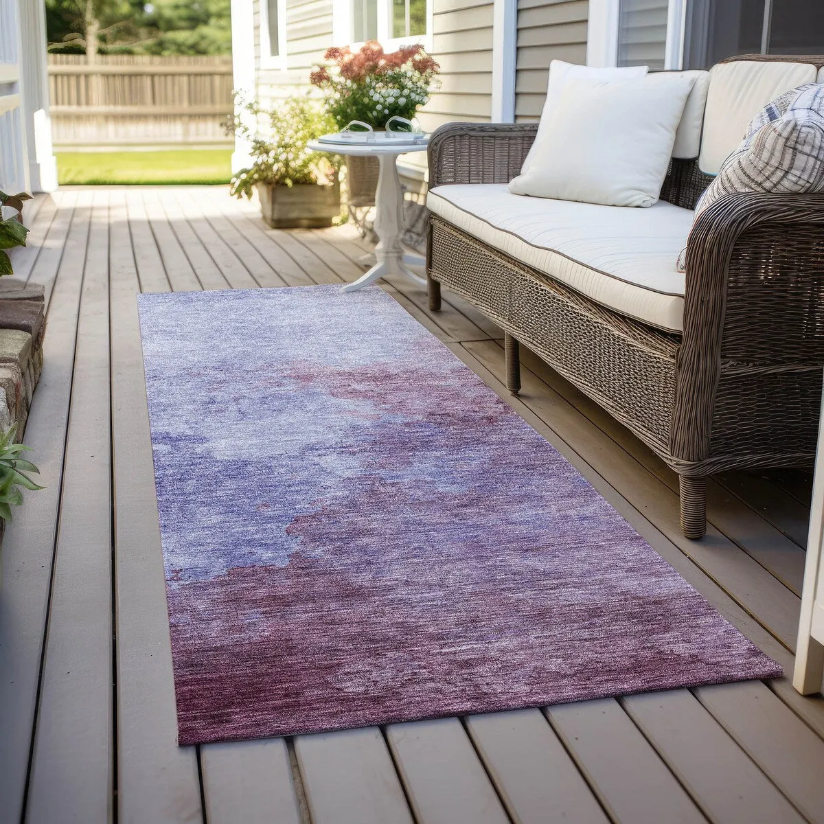 Machine Washable Indoor/ Outdoor Abstract Modern Chantille Rug