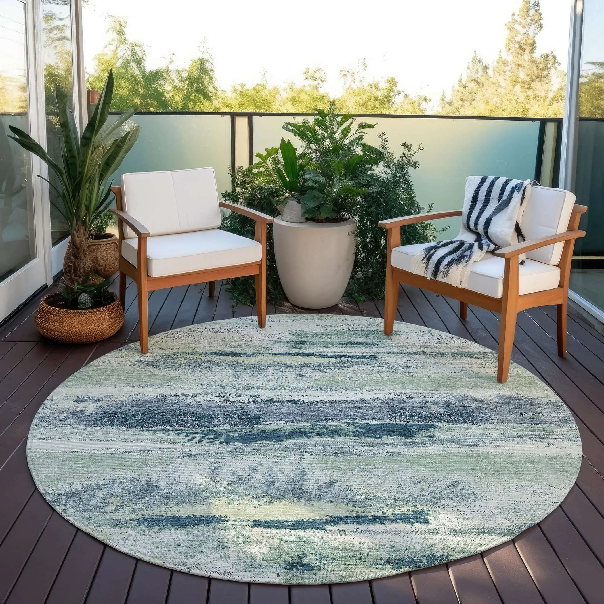Machine Washable Indoor/ Outdoor Abstract Modern Chantille Rug