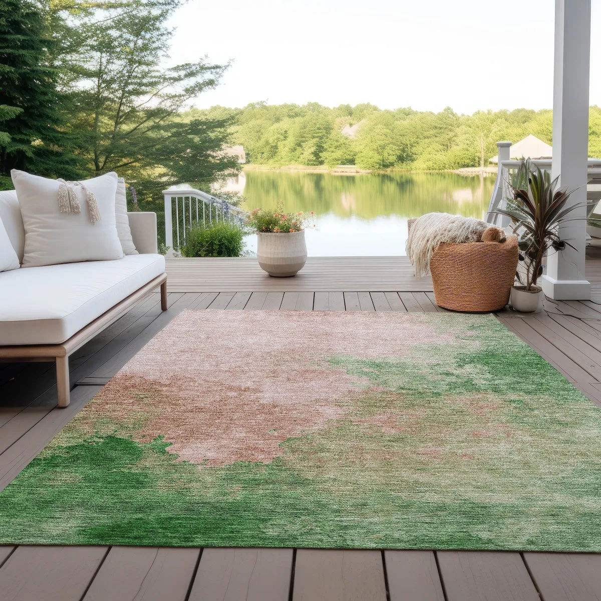 Machine Washable Indoor/ Outdoor Abstract Modern Chantille Rug