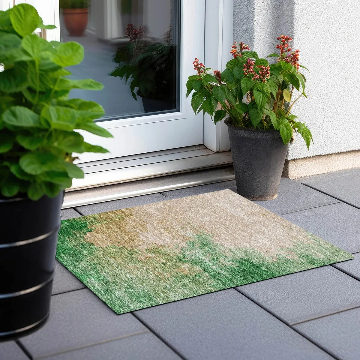 Machine Washable Indoor/ Outdoor Abstract Modern Chantille Rug
