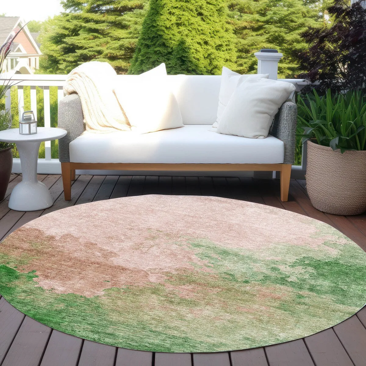 Machine Washable Indoor/ Outdoor Abstract Modern Chantille Rug
