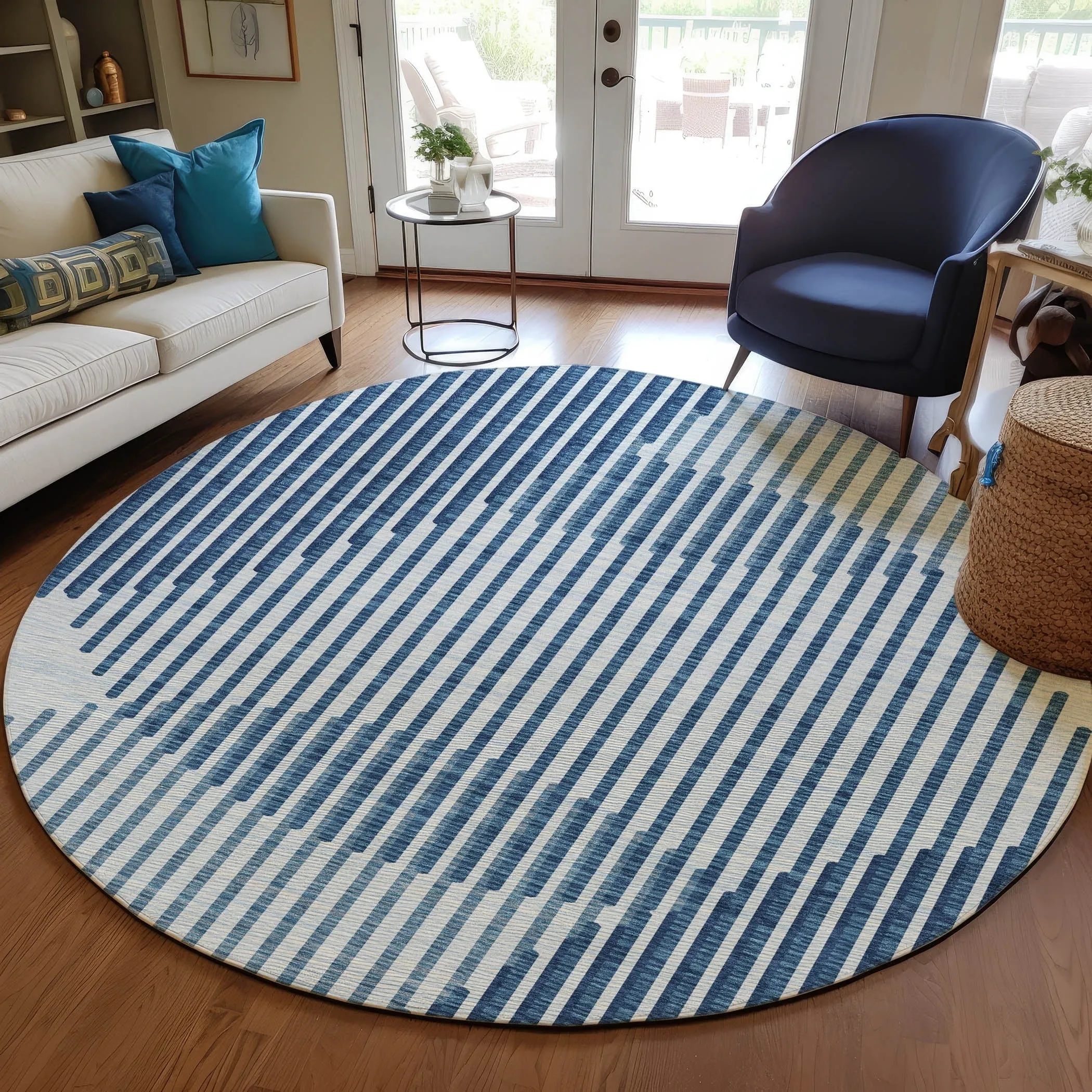 Machine Washable Indoor/ Outdoor Abstract Stripe Chantille Rug