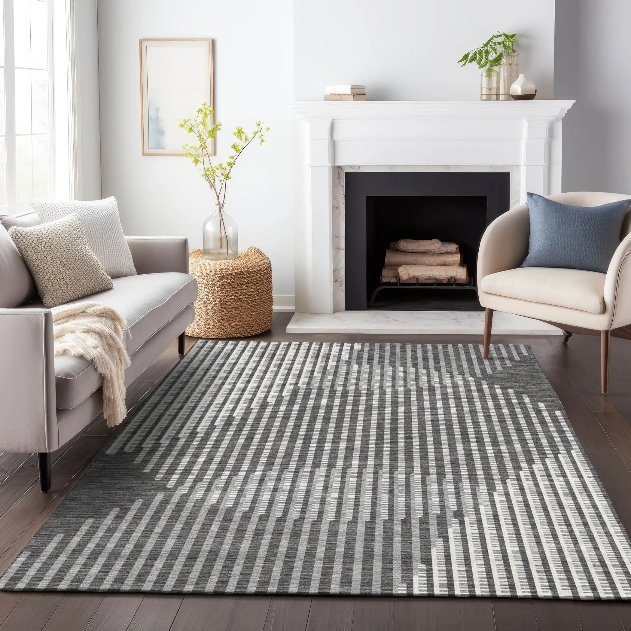 Machine Washable Indoor/ Outdoor Abstract Stripe Chantille Rug