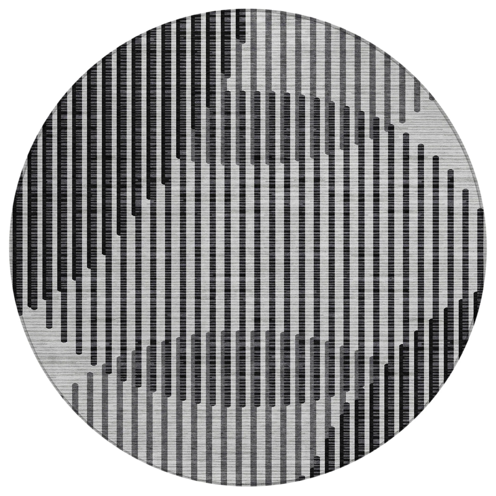 Machine Washable Indoor/ Outdoor Abstract Stripe Chantille Rug