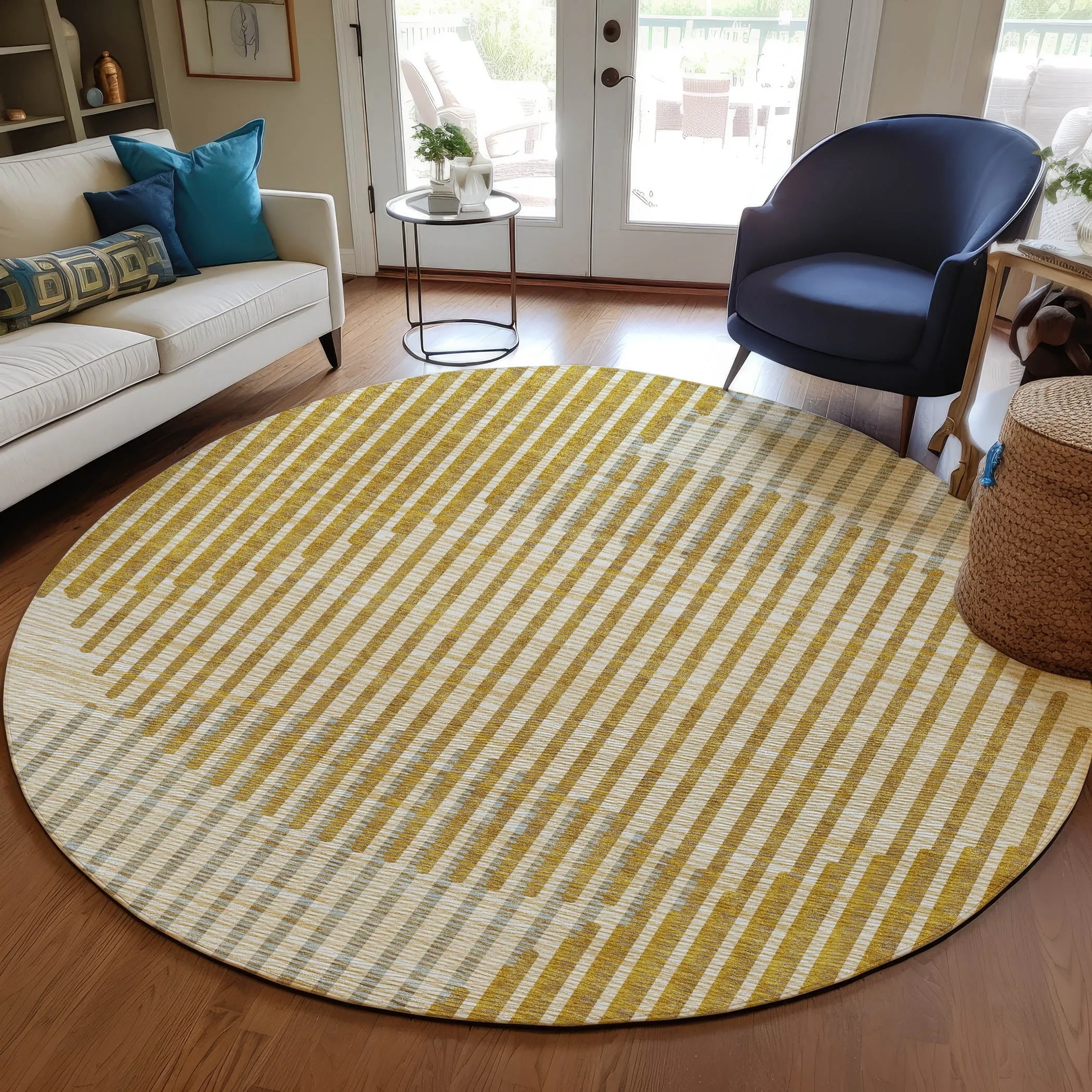 Machine Washable Indoor/ Outdoor Abstract Stripe Chantille Rug