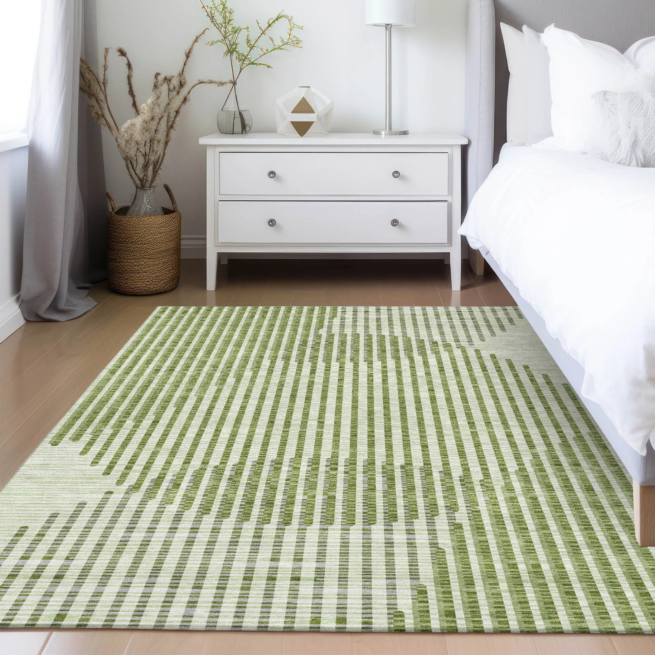 Machine Washable Indoor/ Outdoor Abstract Stripe Chantille Rug