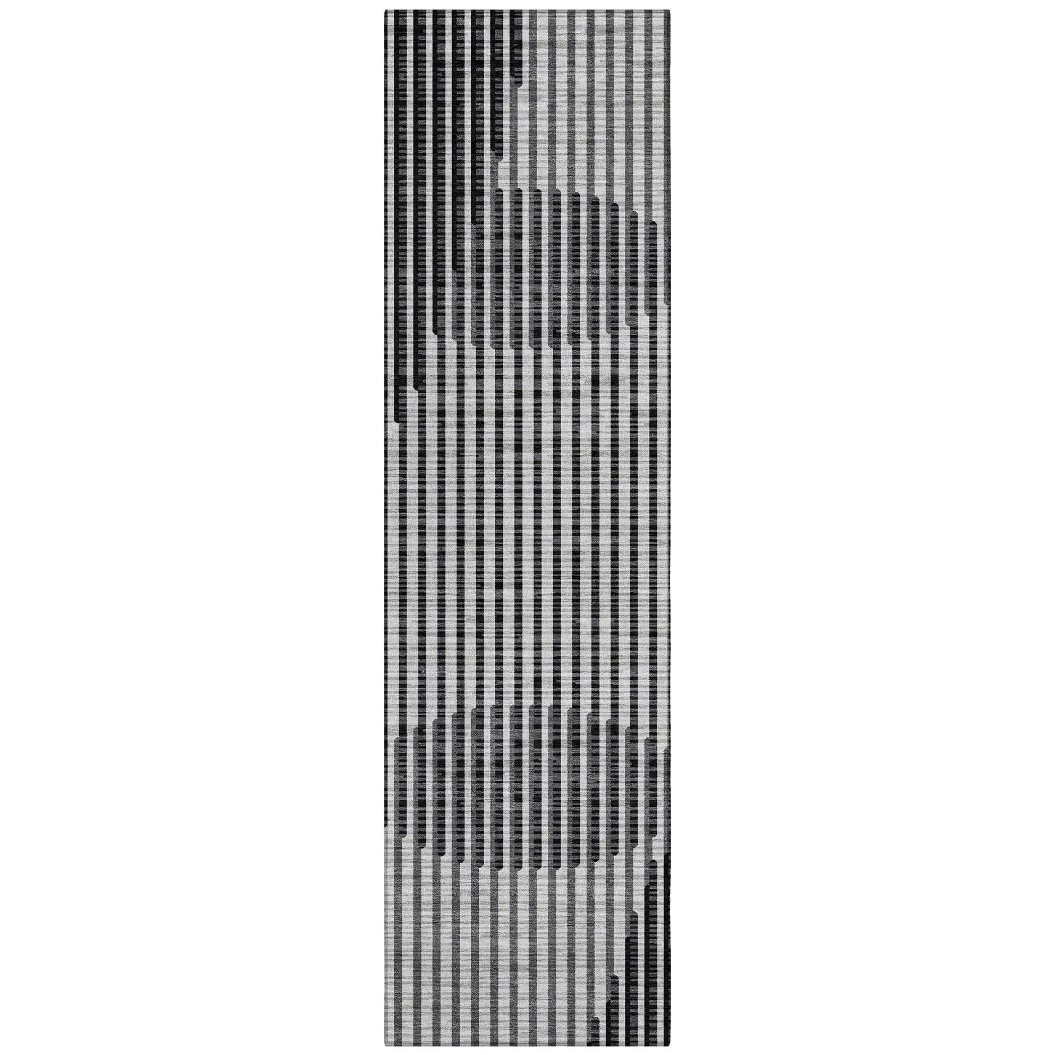 Machine Washable Indoor/ Outdoor Abstract Stripe Chantille Rug