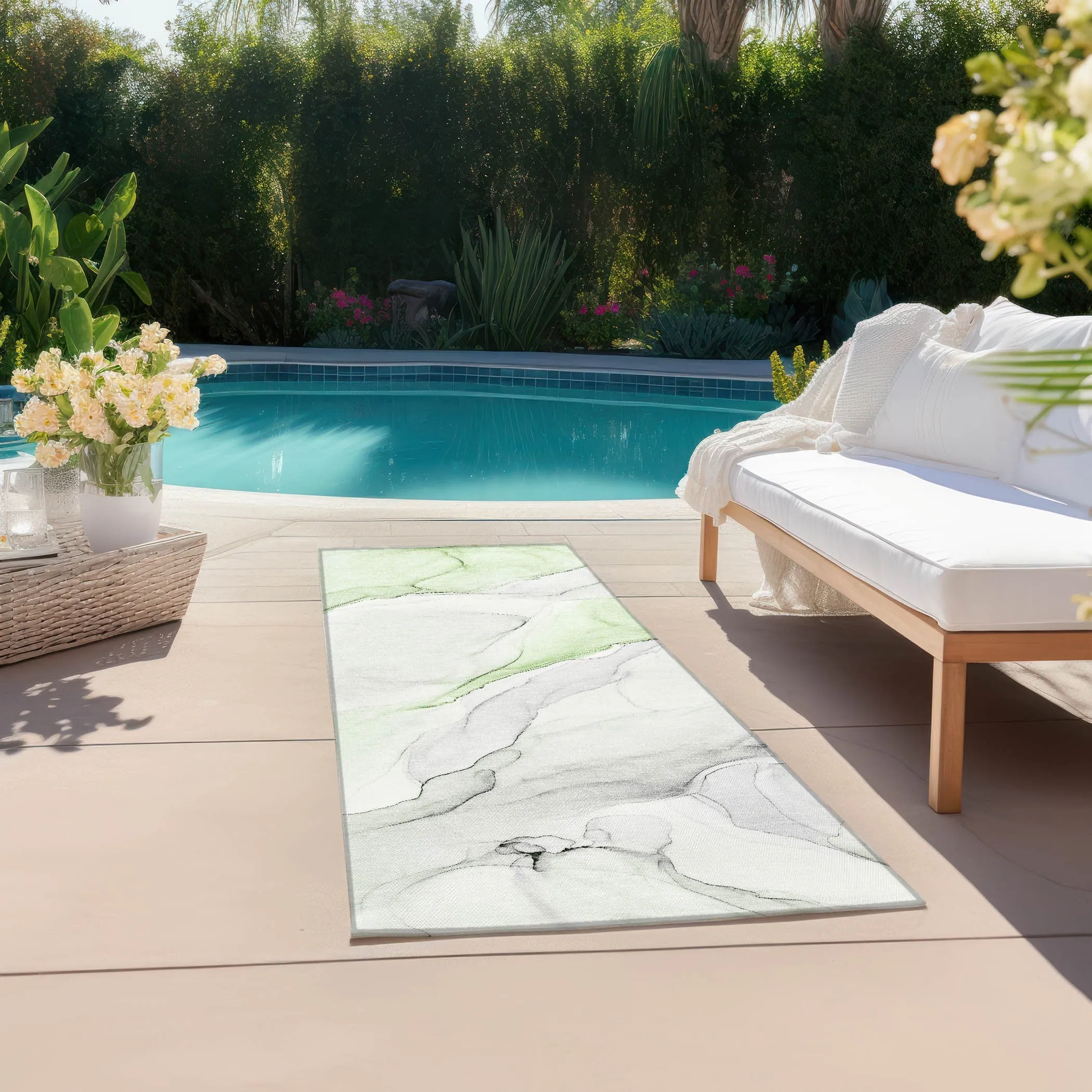 Machine Washable Indoor/ Outdoor Abstract Watercolor Chantille Rug