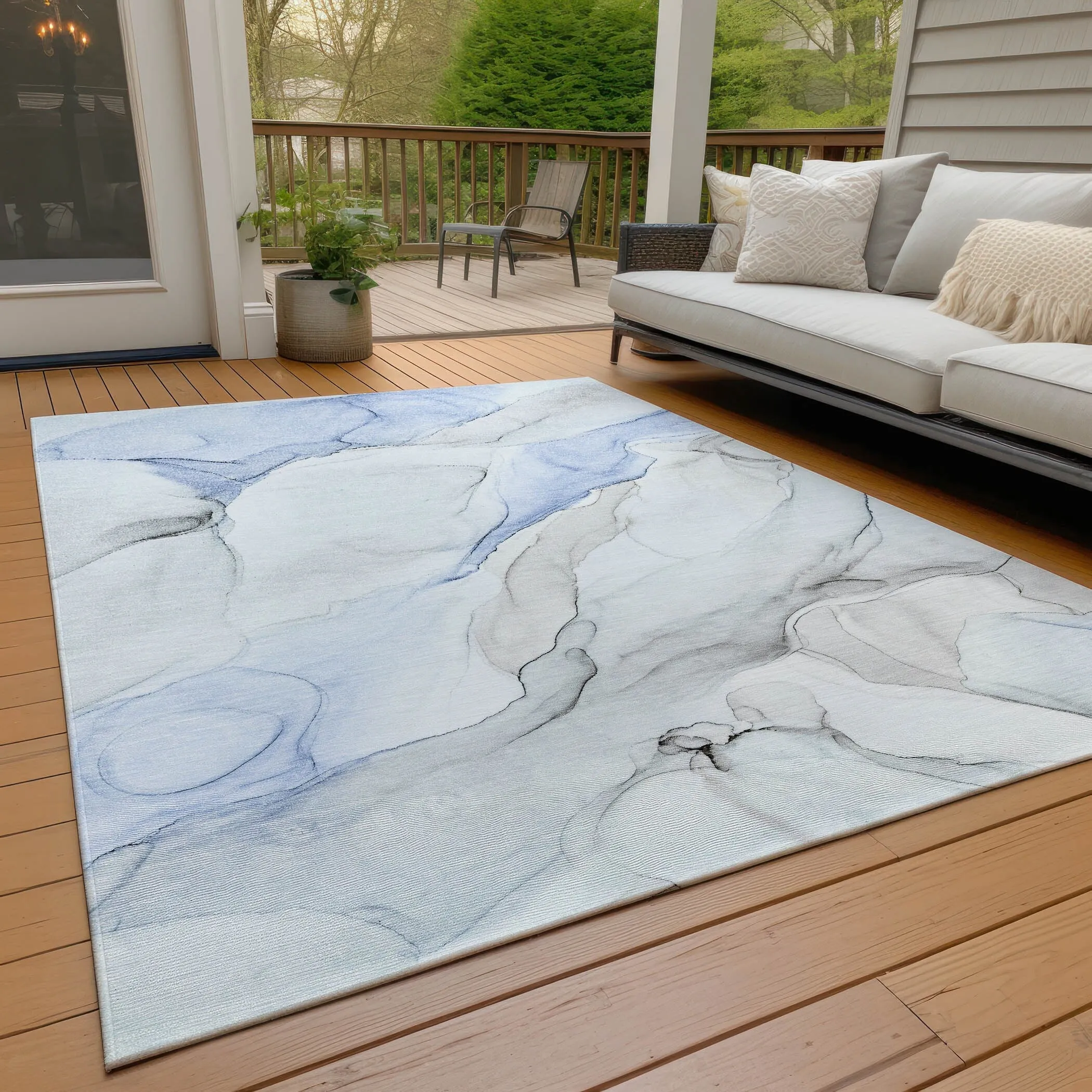 Machine Washable Indoor/ Outdoor Abstract Watercolor Chantille Rug