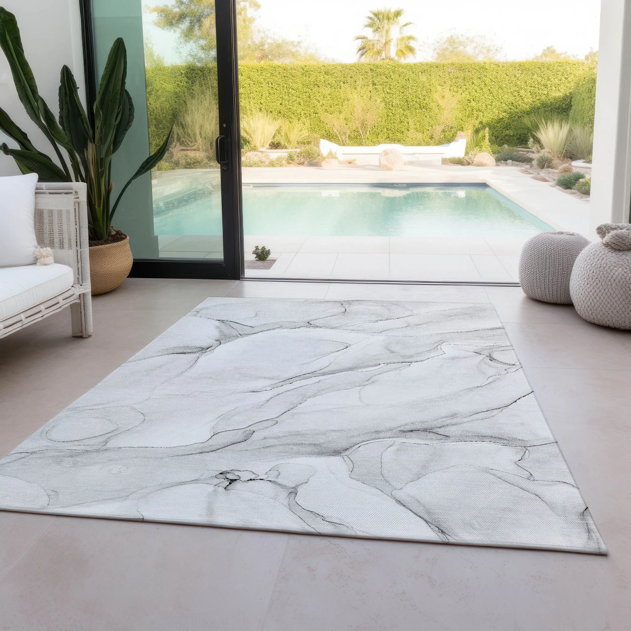 Machine Washable Indoor/ Outdoor Abstract Watercolor Chantille Rug