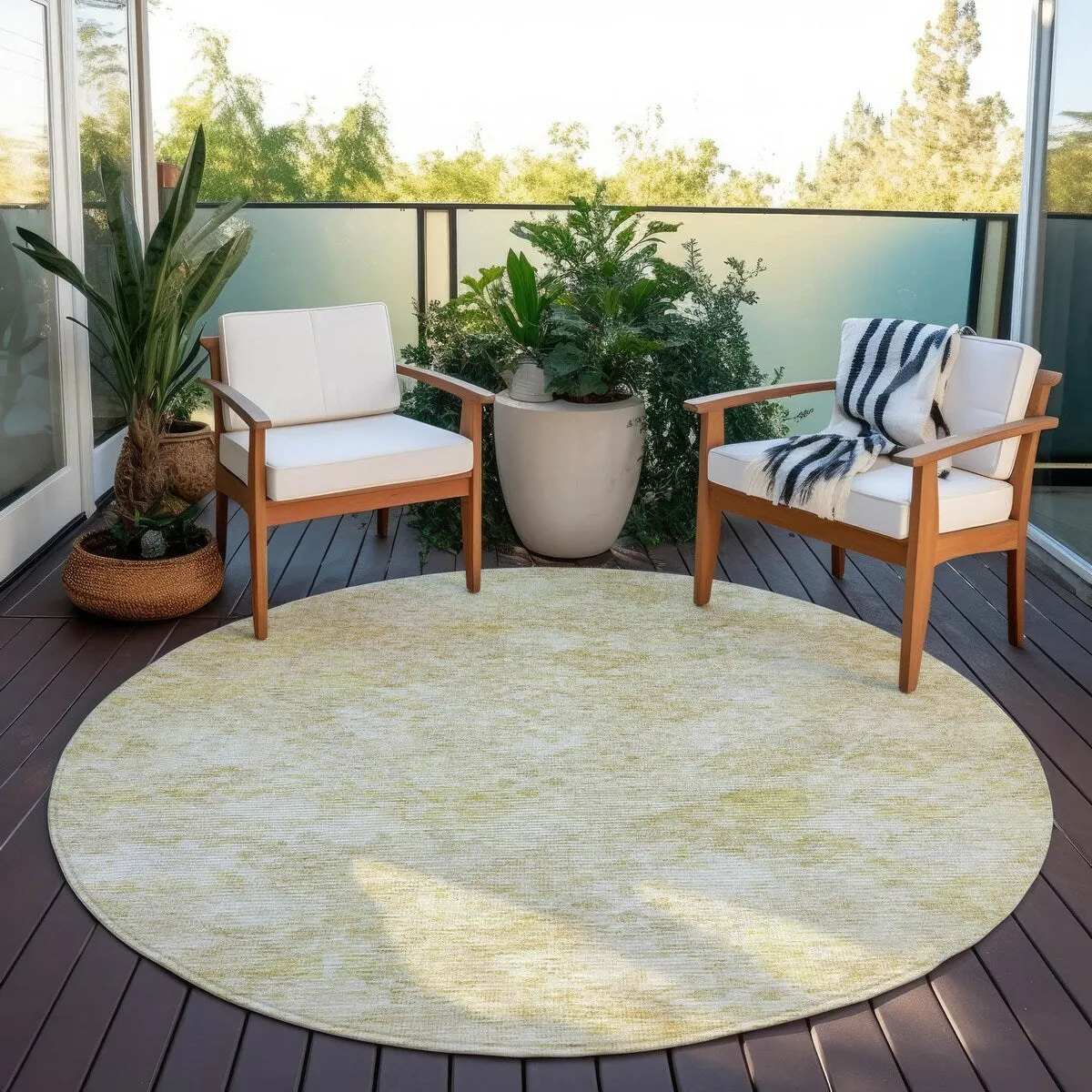 Machine Washable Indoor/ Outdoor Boho Moroccan Chantille Rug