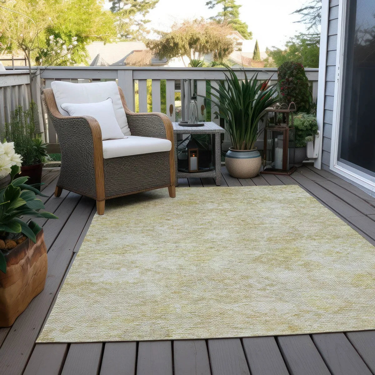 Machine Washable Indoor/ Outdoor Boho Moroccan Chantille Rug
