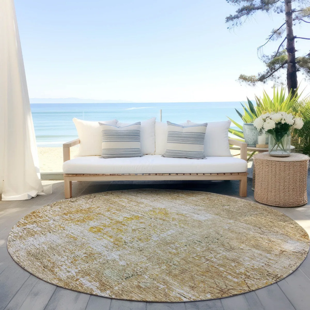 Machine Washable Indoor/ Outdoor Boho Moroccan Chantille Rug