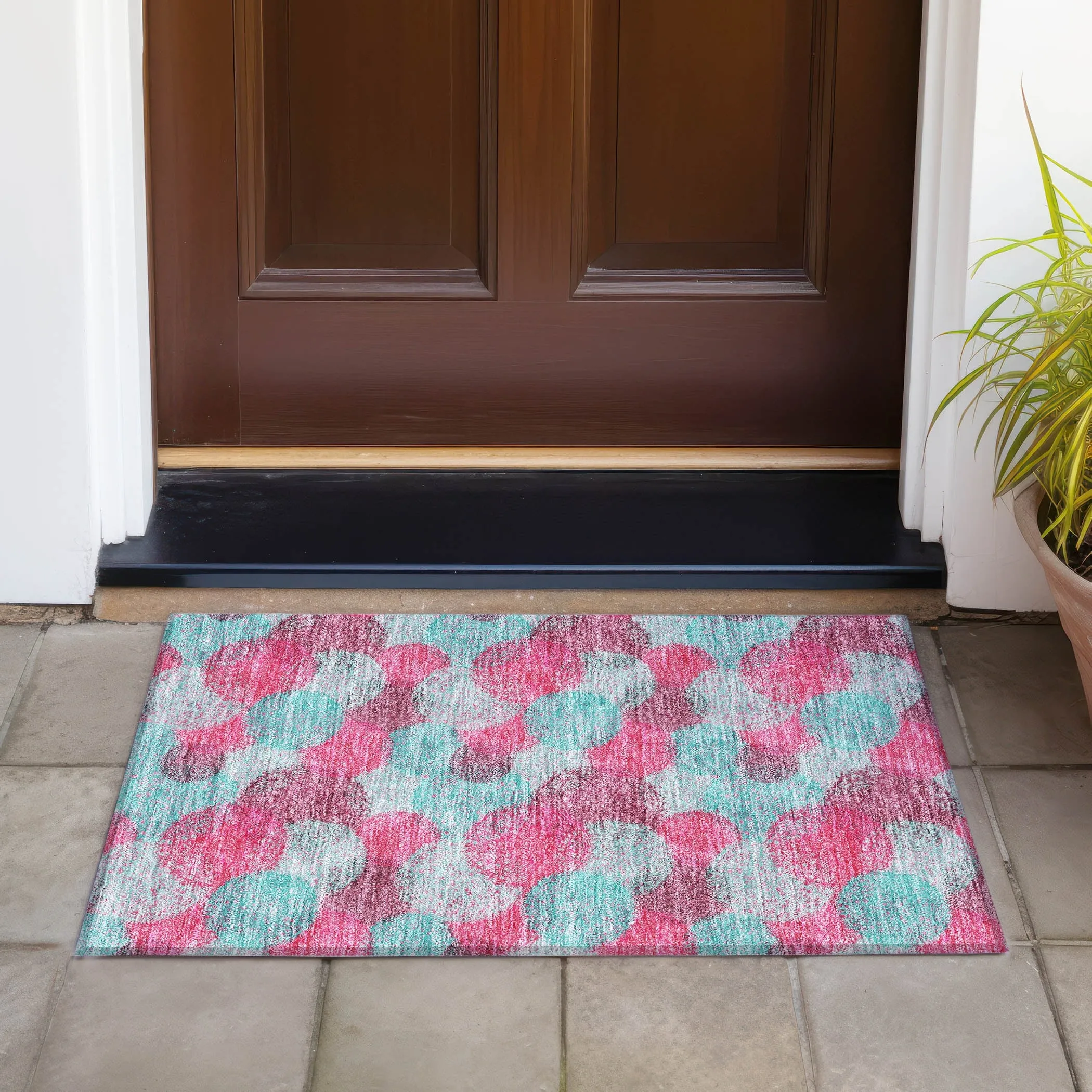 Machine Washable Indoor/ Outdoor Boho Sphere Chantille Rug