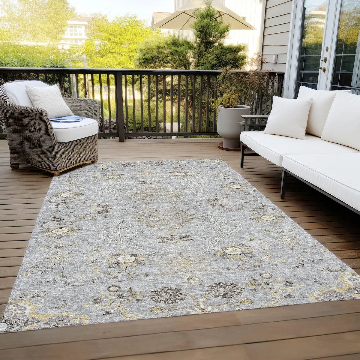 Machine Washable Indoor/ Outdoor Boho Traditional Chantille Rug