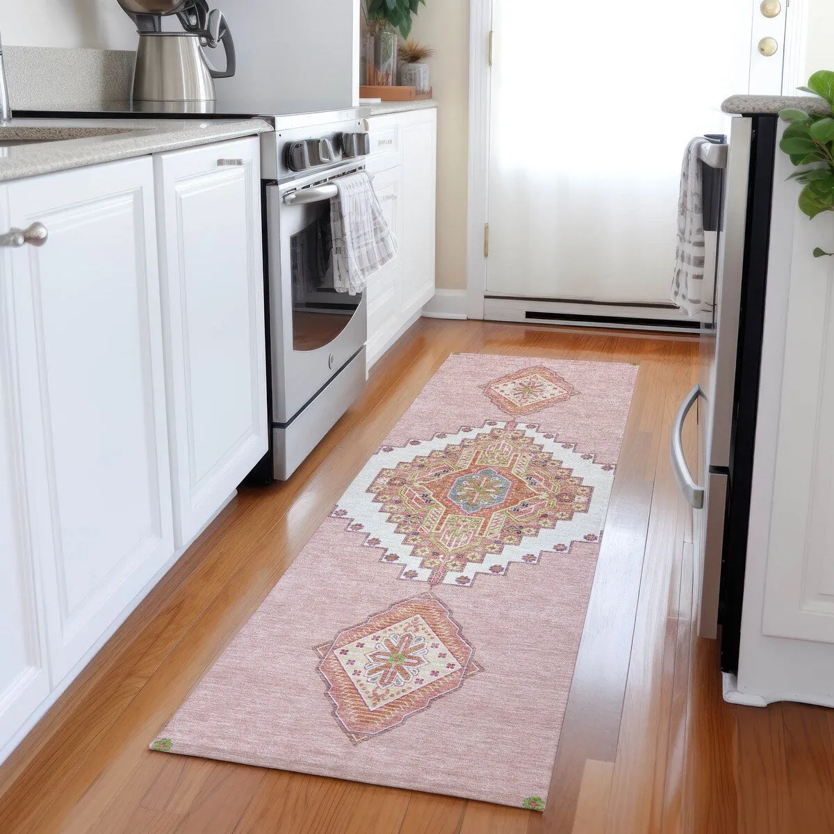 Machine Washable Indoor/ Outdoor Boho Traditional Chantille Rug