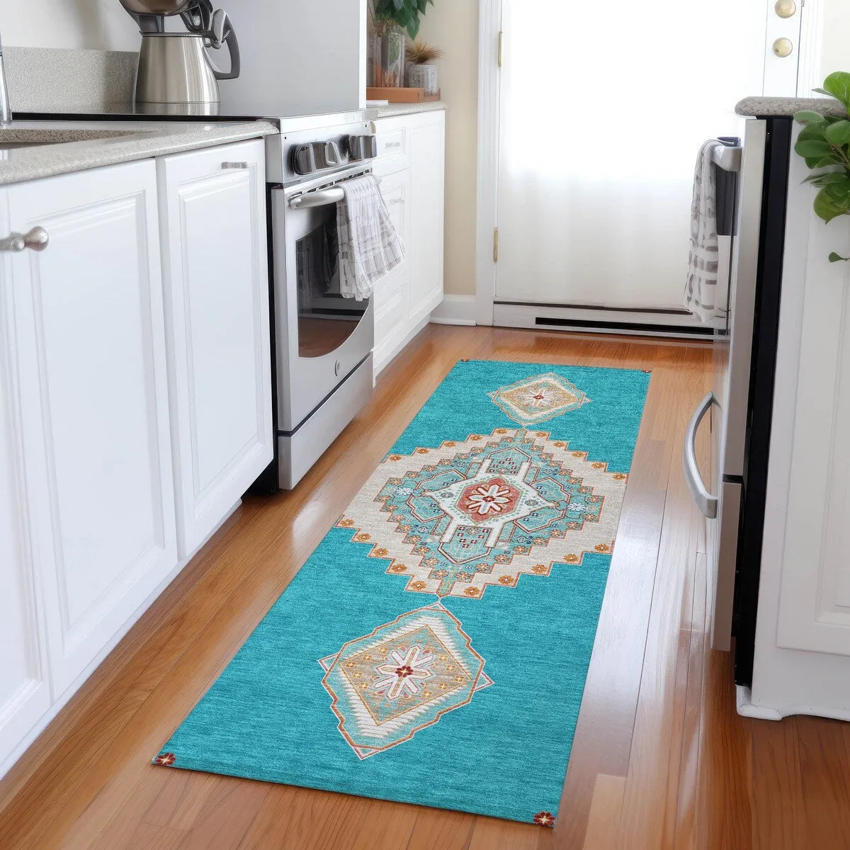 Machine Washable Indoor/ Outdoor Boho Traditional Chantille Rug