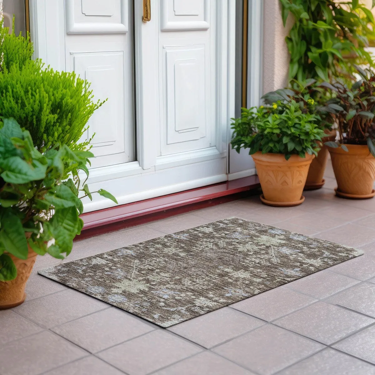 Machine Washable Indoor/ Outdoor Boho Traditional Chantille Rug