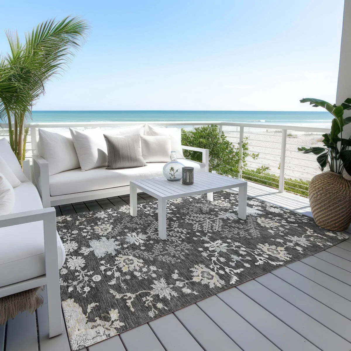 Machine Washable Indoor/ Outdoor Boho Traditional Chantille Rug