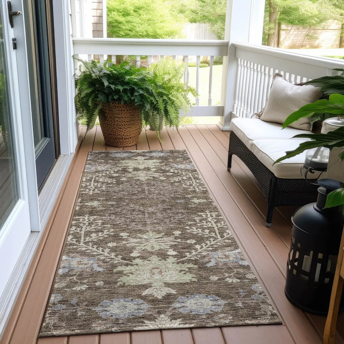 Machine Washable Indoor/ Outdoor Boho Traditional Chantille Rug