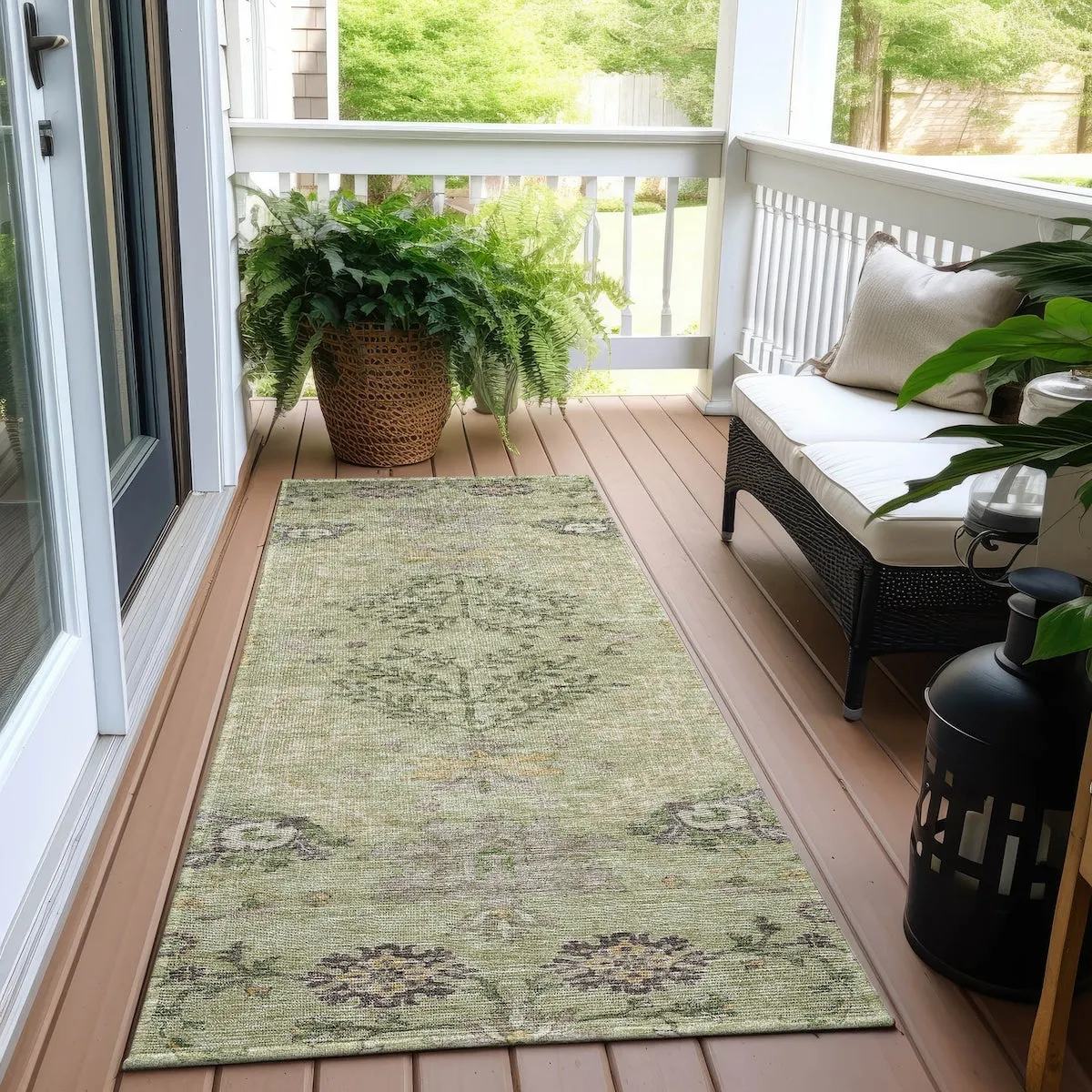 Machine Washable Indoor/ Outdoor Boho Traditional Chantille Rug