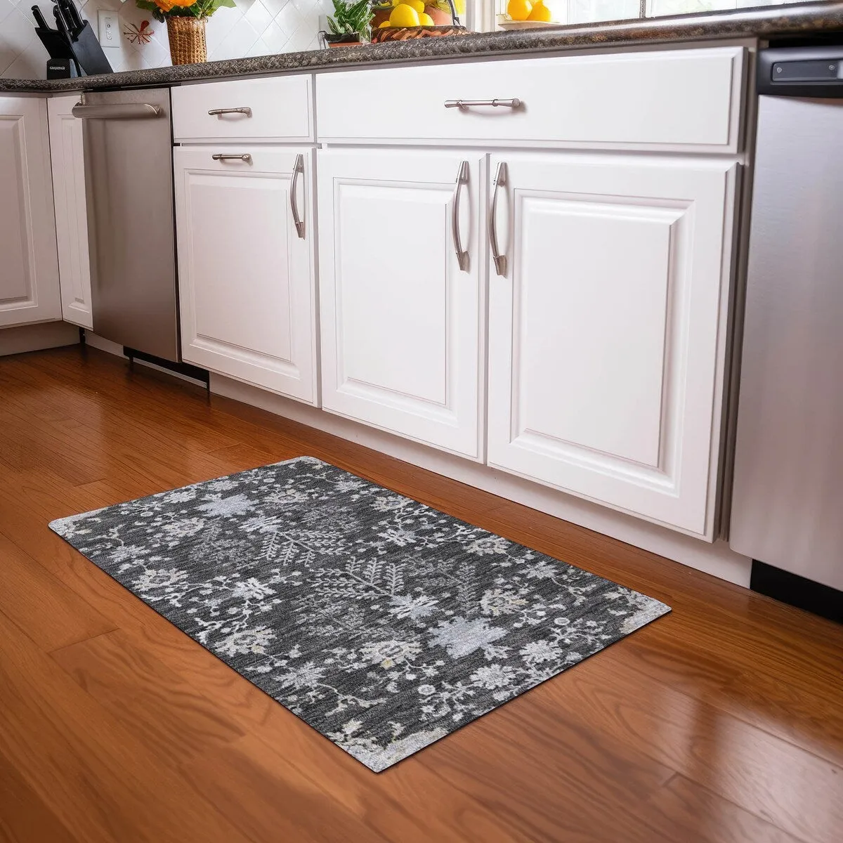 Machine Washable Indoor/ Outdoor Boho Traditional Chantille Rug