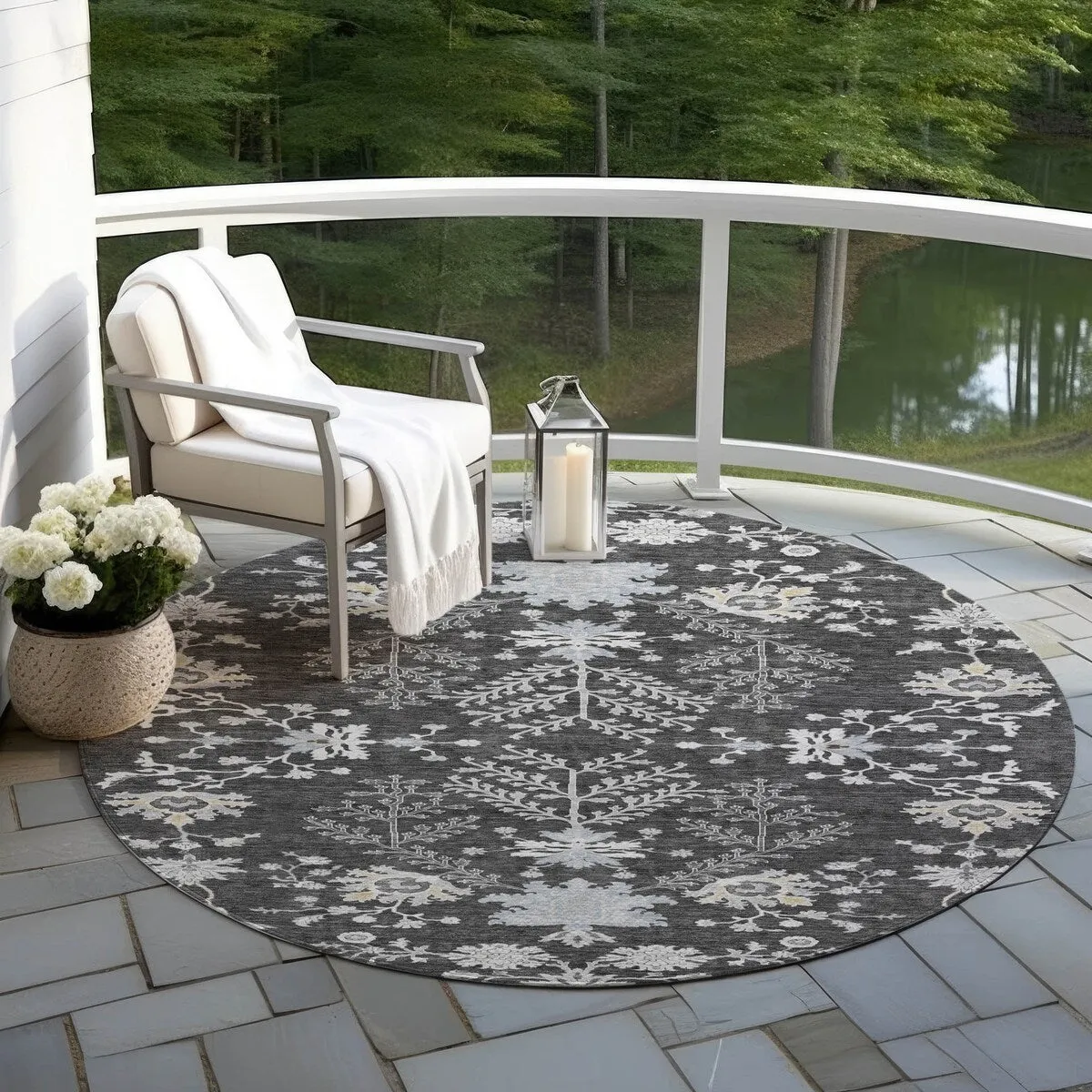 Machine Washable Indoor/ Outdoor Boho Traditional Chantille Rug