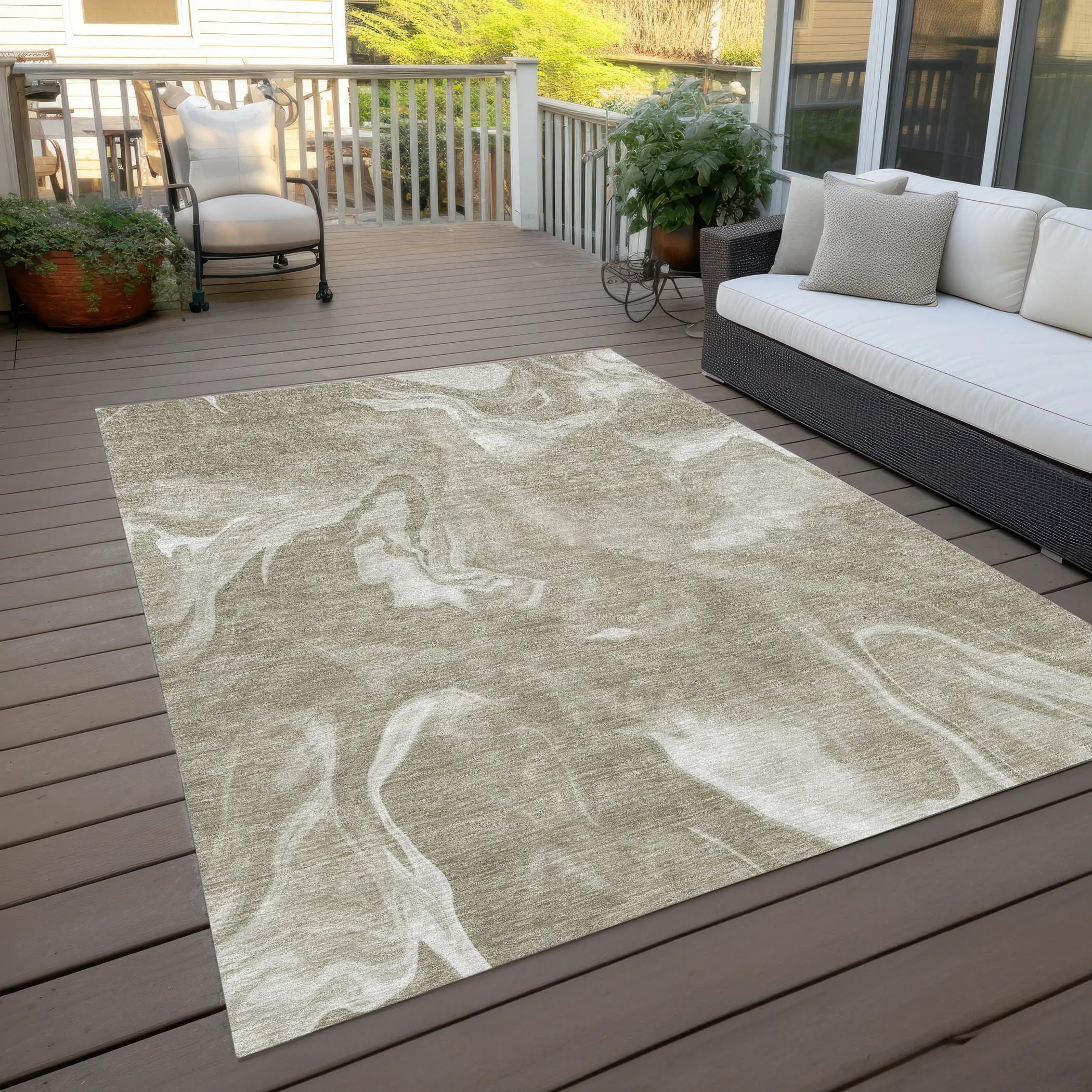 Machine Washable Indoor/ Outdoor Chantille Abstract Motion Rug