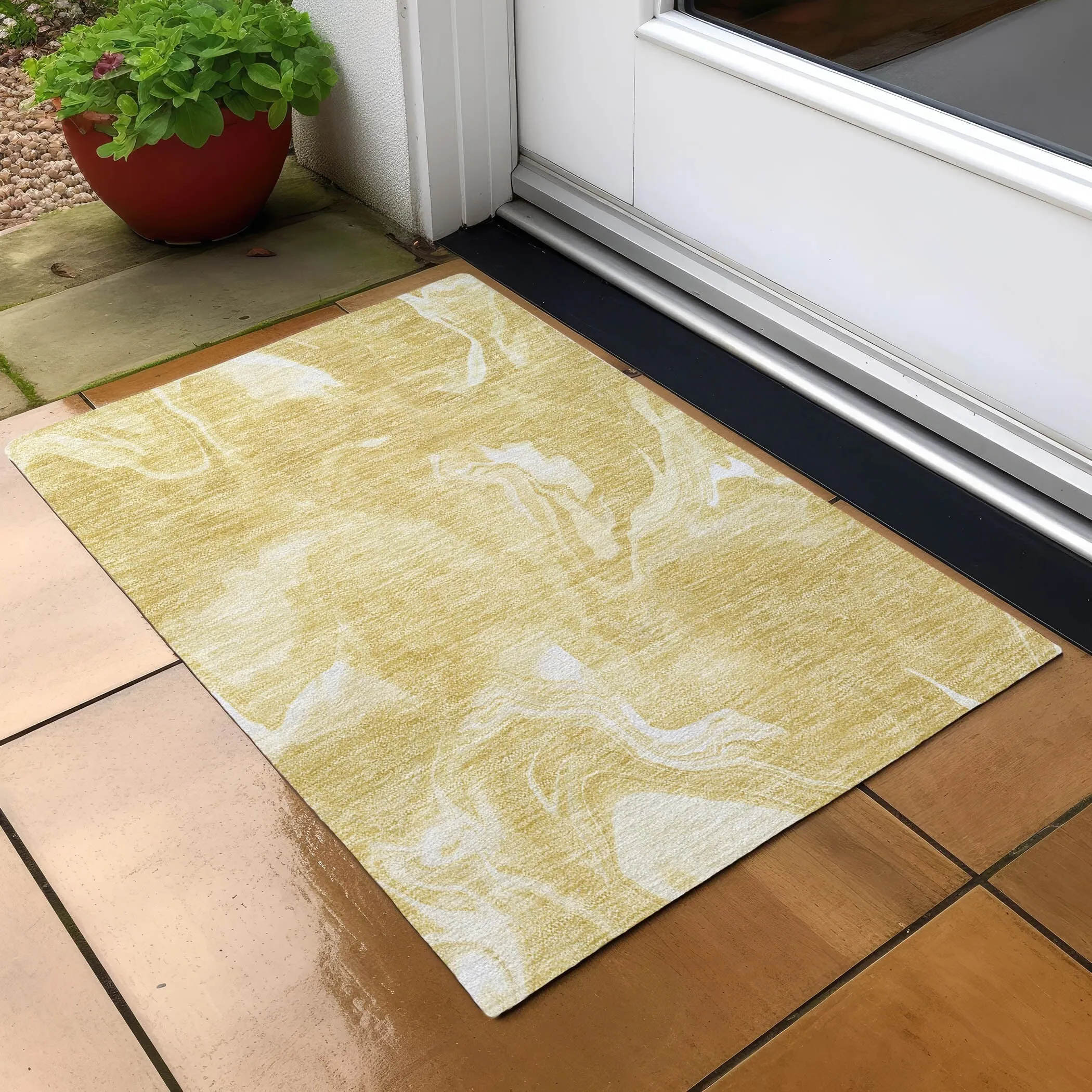 Machine Washable Indoor/ Outdoor Chantille Abstract Motion Rug