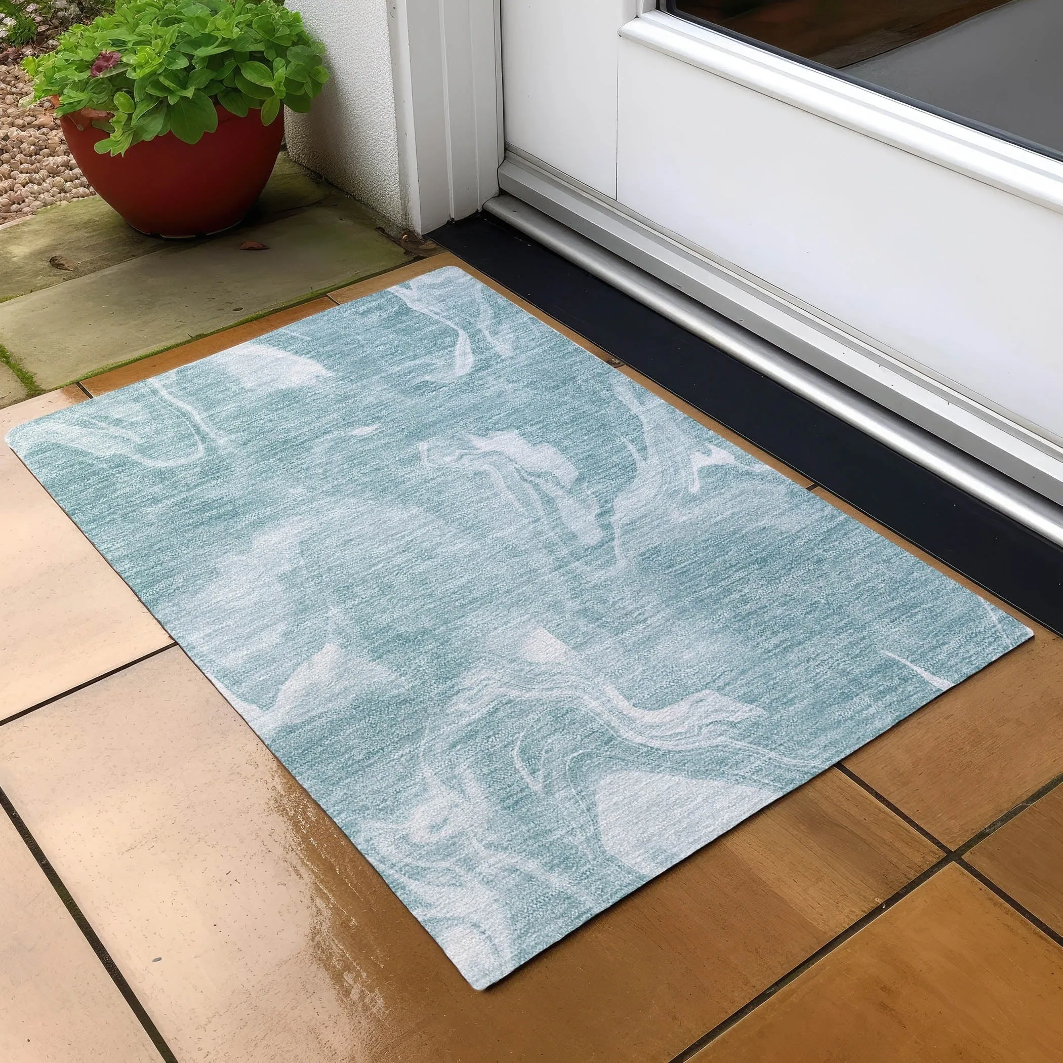 Machine Washable Indoor/ Outdoor Chantille Abstract Motion Rug