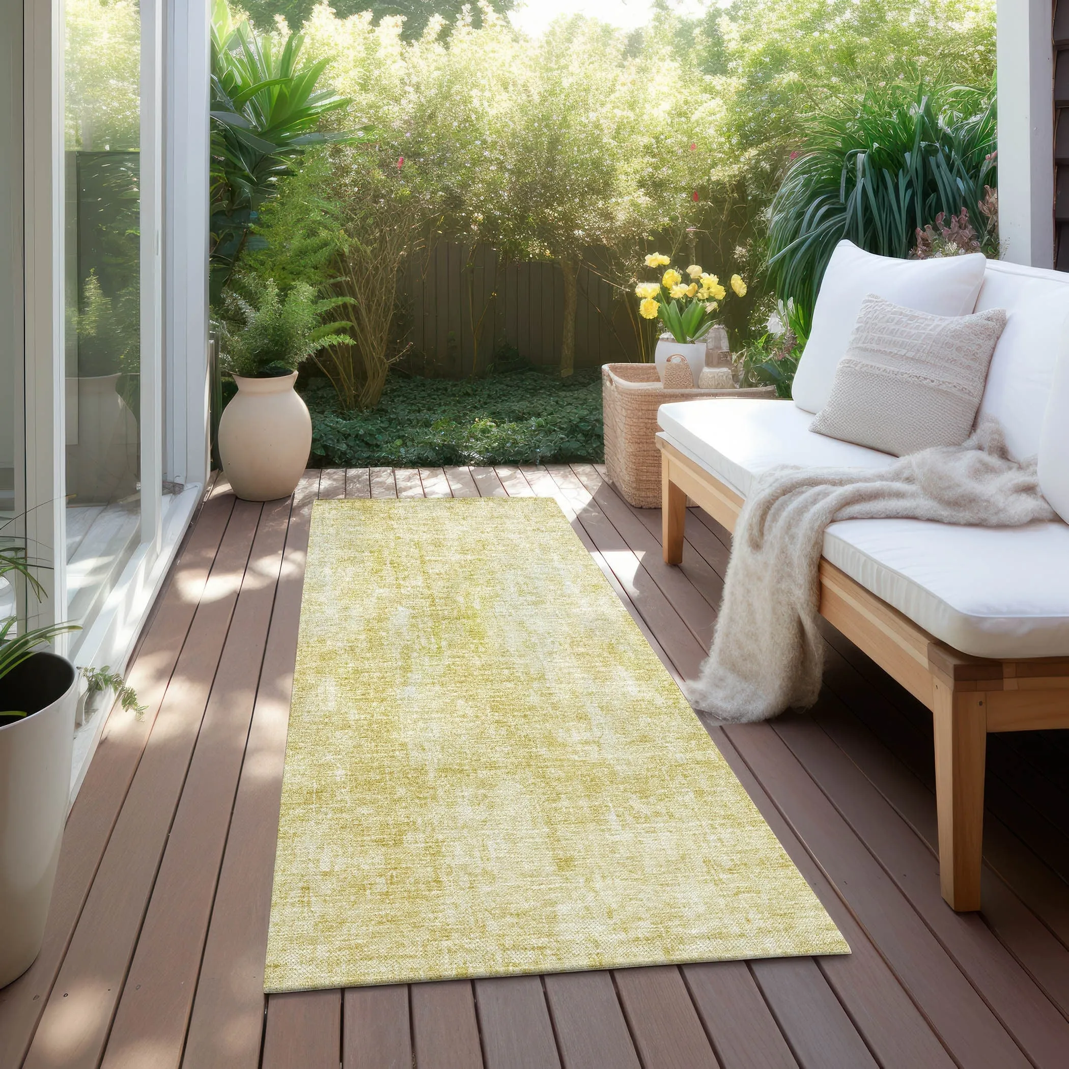 Machine Washable Indoor/ Outdoor Chantille Abstract Solid Rug