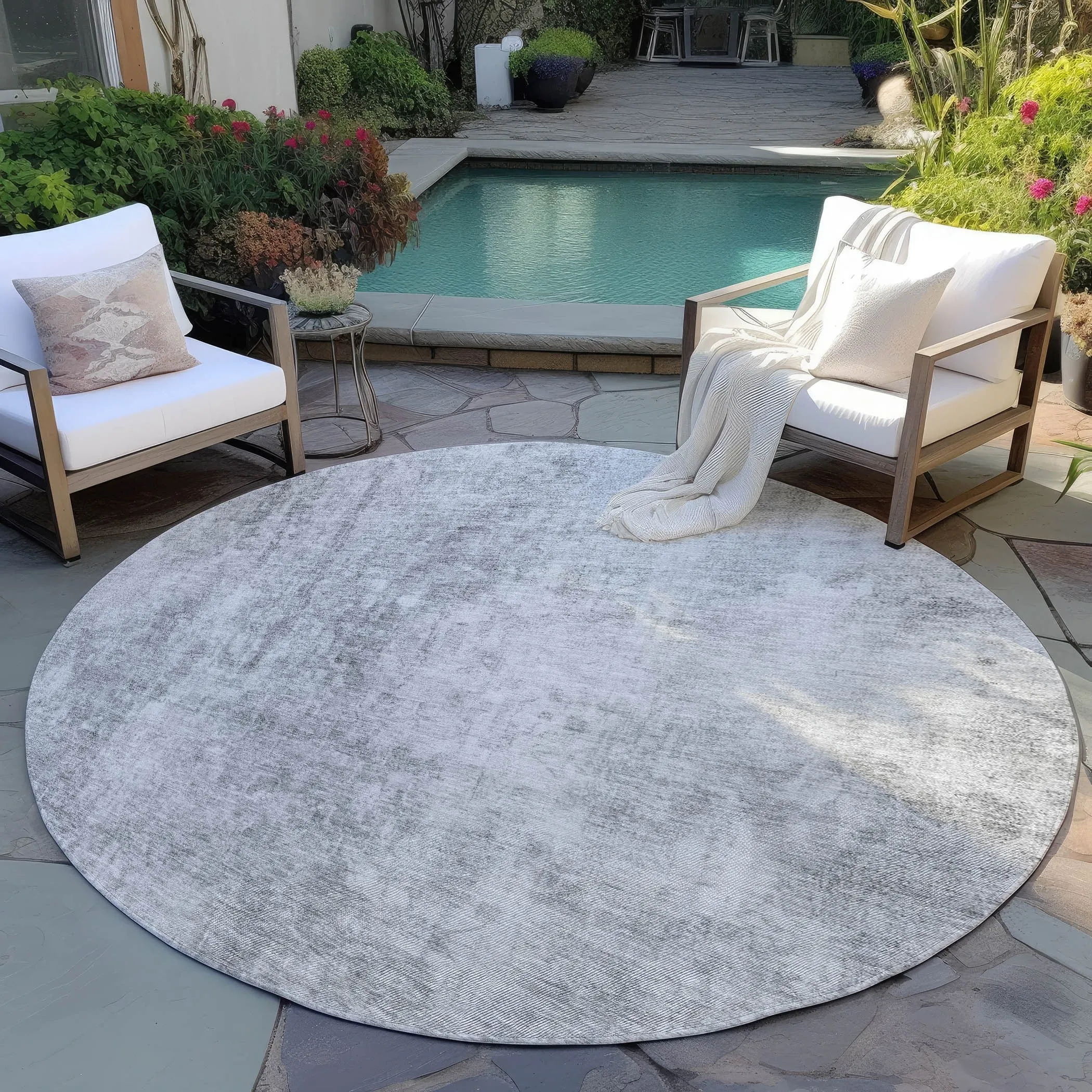 Machine Washable Indoor/ Outdoor Chantille Abstract Solid Rug