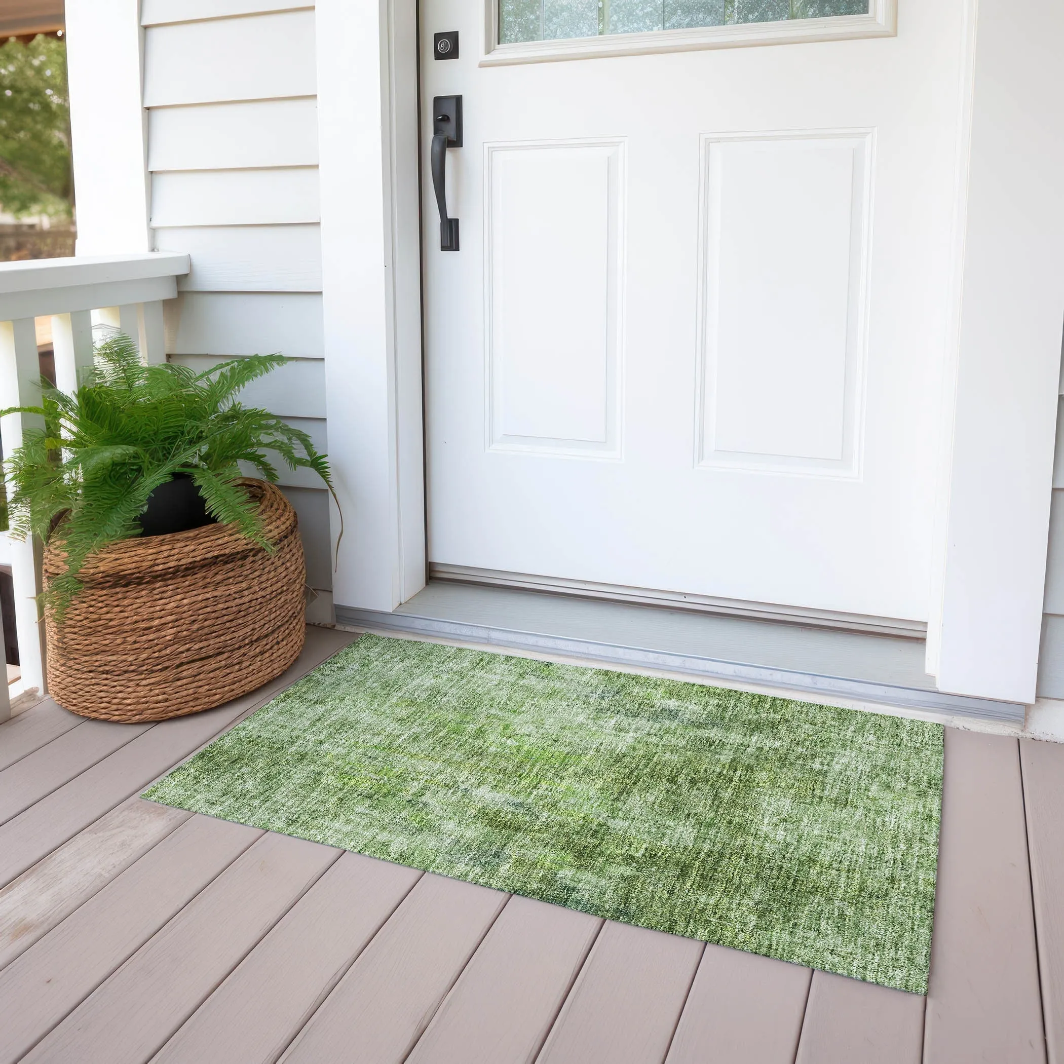 Machine Washable Indoor/ Outdoor Chantille Abstract Solid Rug