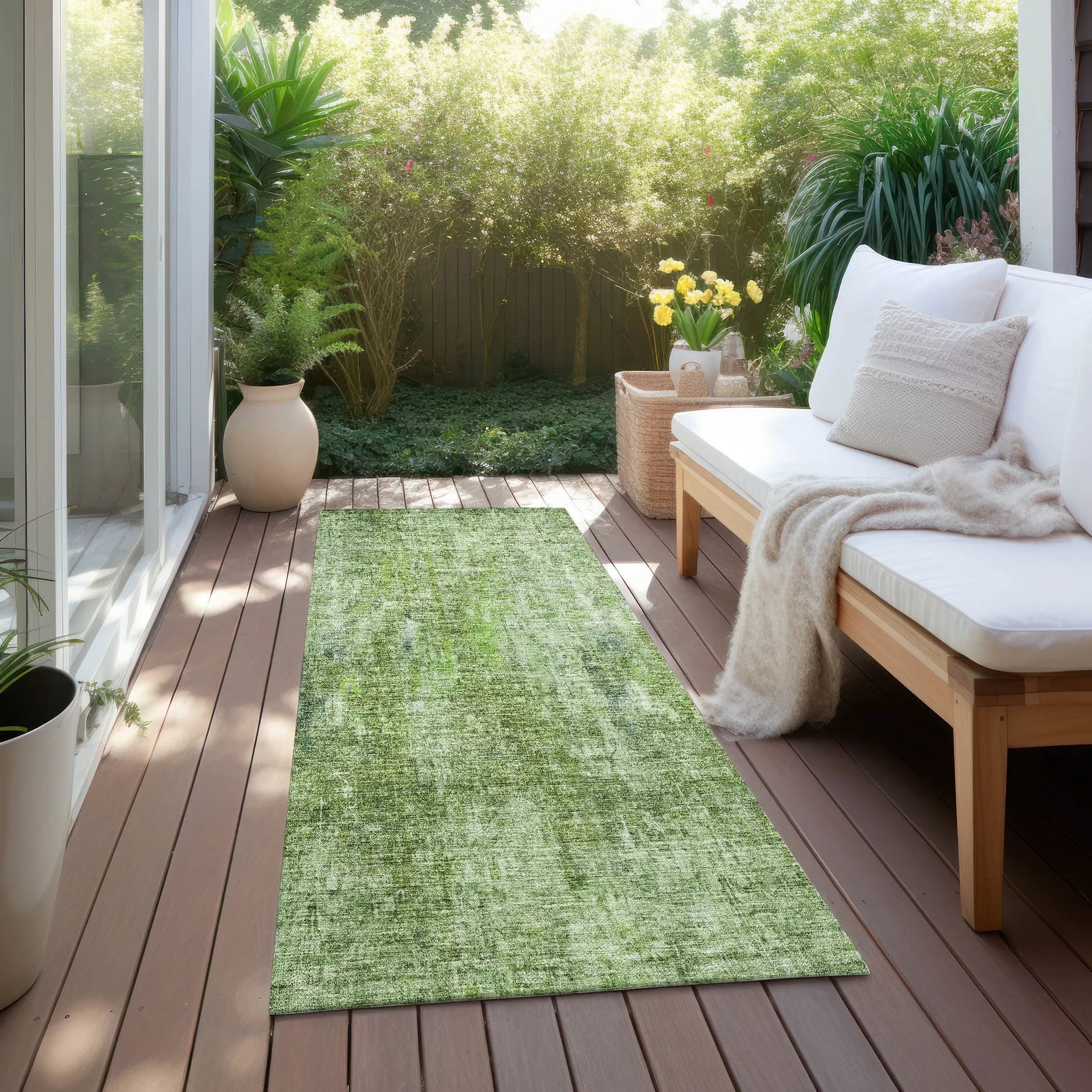 Machine Washable Indoor/ Outdoor Chantille Abstract Solid Rug