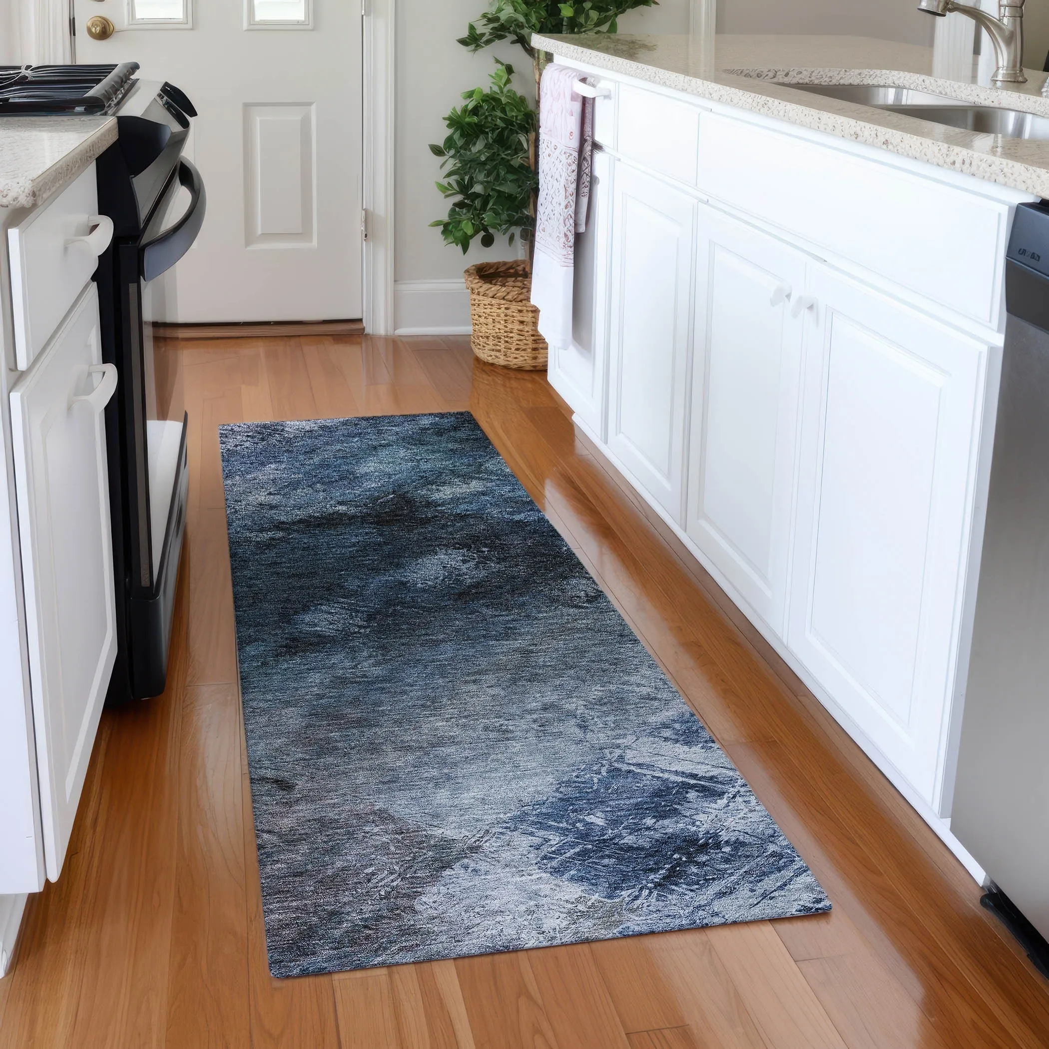 Machine Washable Indoor/ Outdoor Chantille Abstract Watercolor Rug