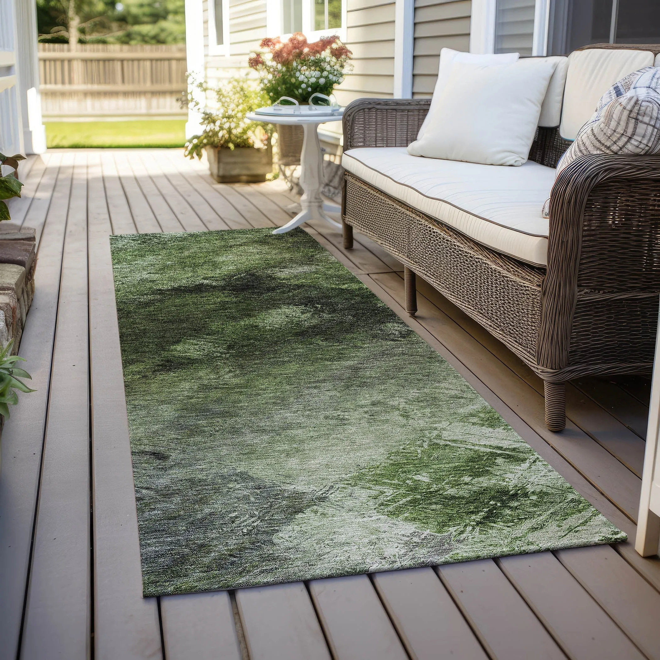 Machine Washable Indoor/ Outdoor Chantille Abstract Watercolor Rug