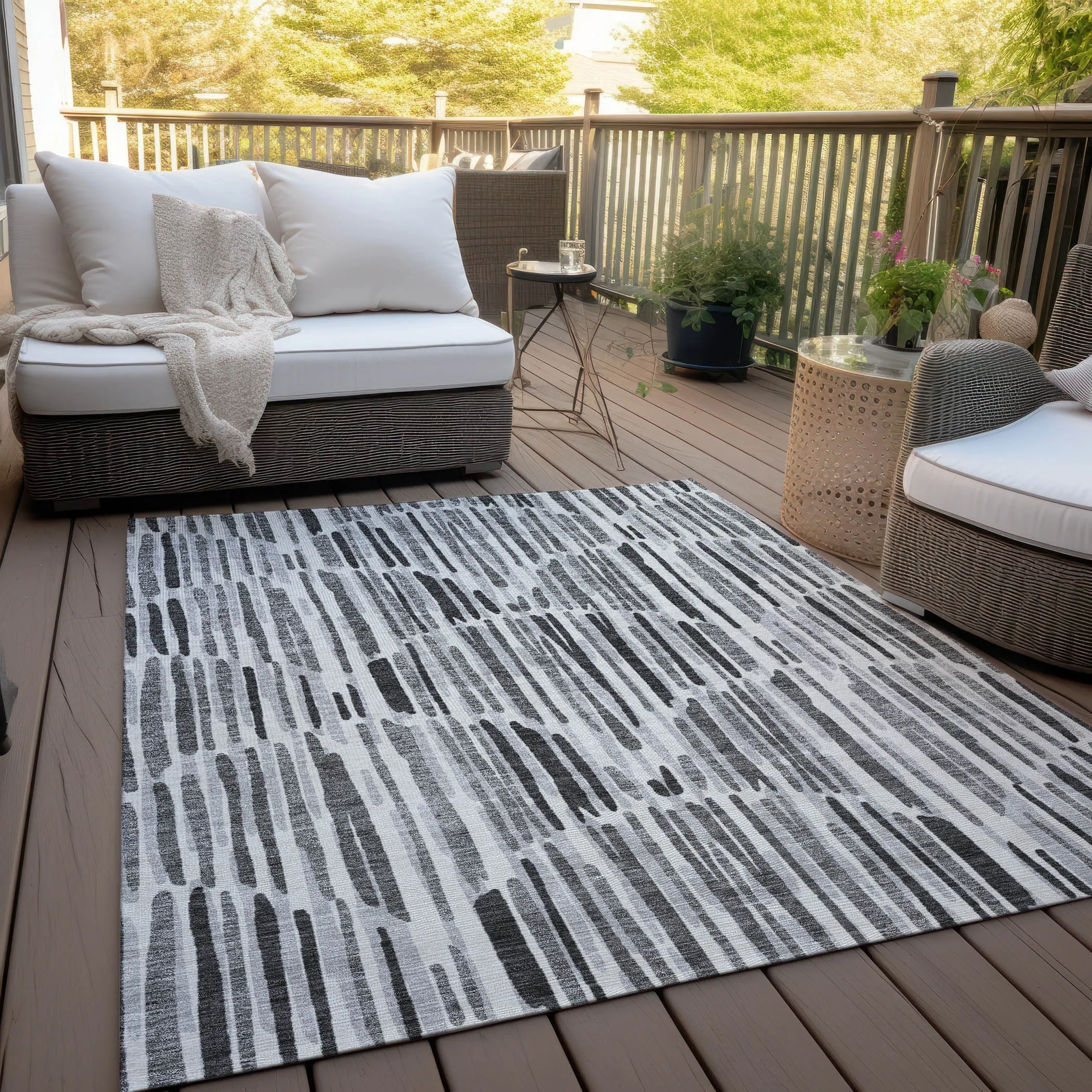 Machine Washable Indoor/ Outdoor Chantille Abstract Watercolor Rug