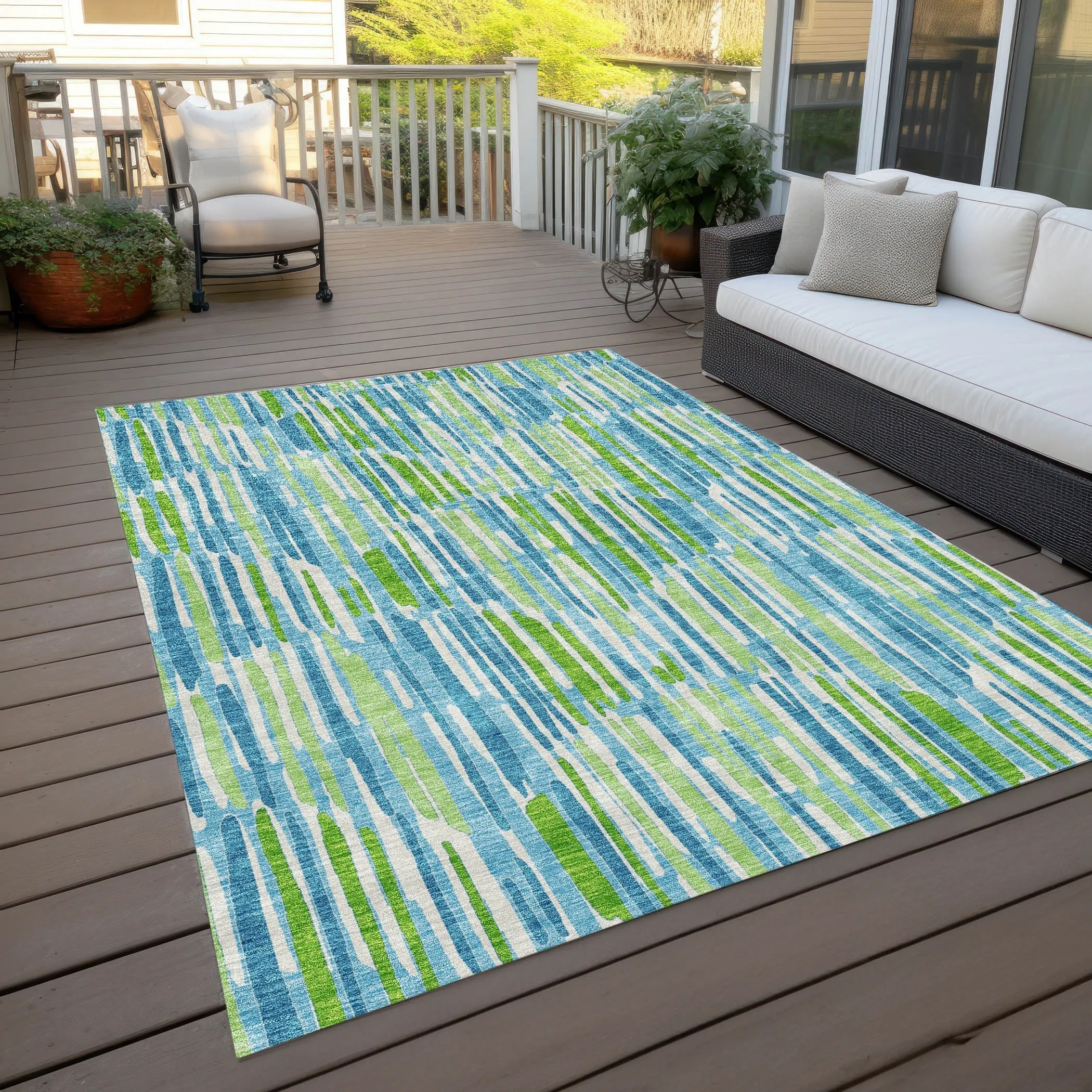 Machine Washable Indoor/ Outdoor Chantille Abstract Watercolor Rug