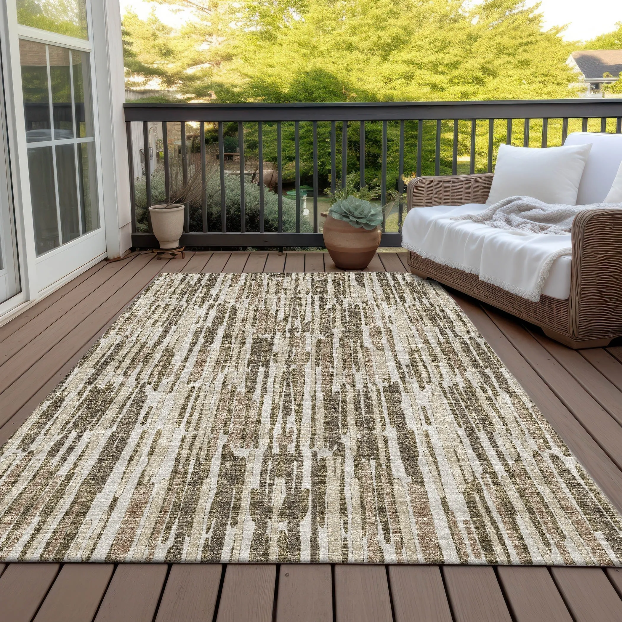 Machine Washable Indoor/ Outdoor Chantille Abstract Watercolor Rug