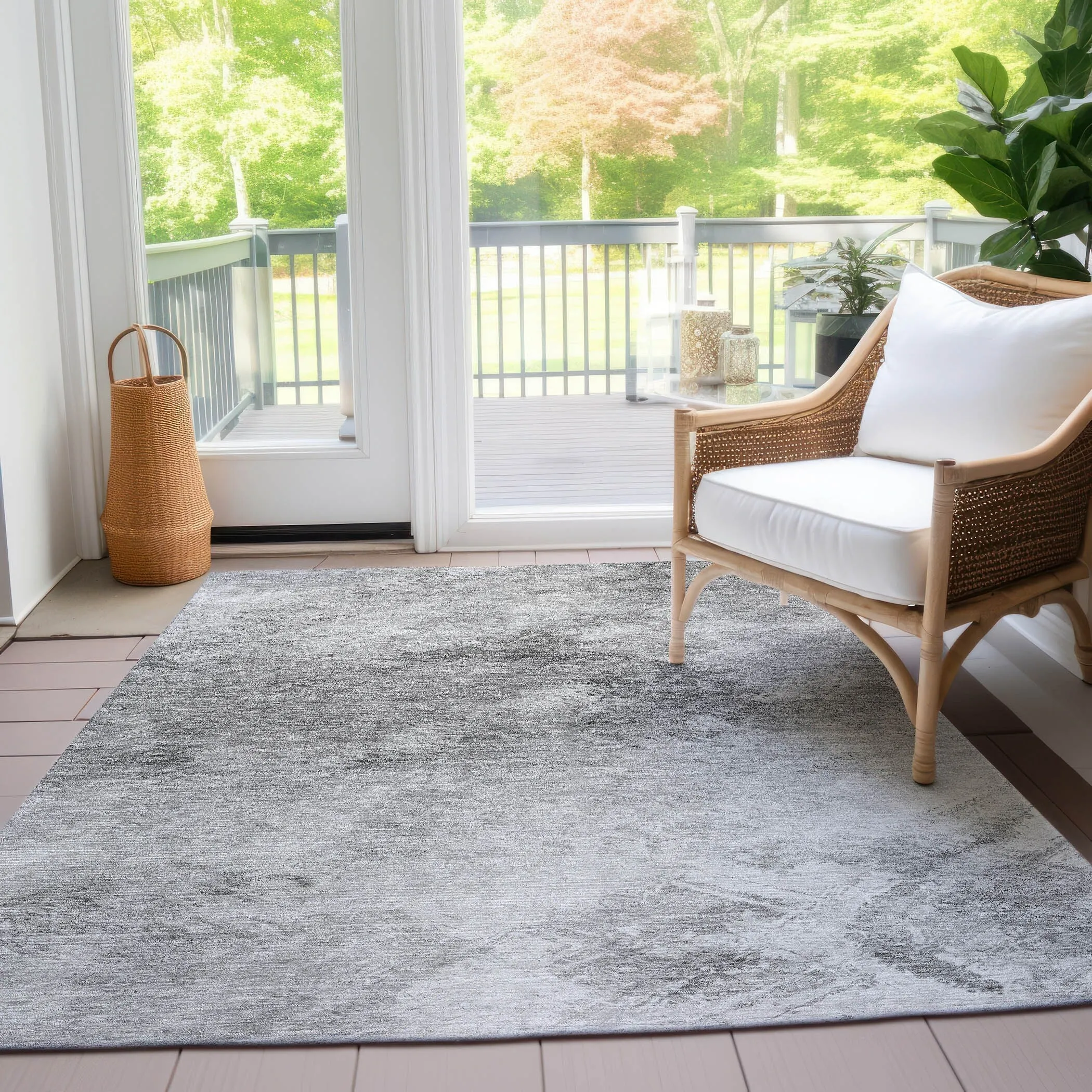 Machine Washable Indoor/ Outdoor Chantille Abstract Watercolor Rug