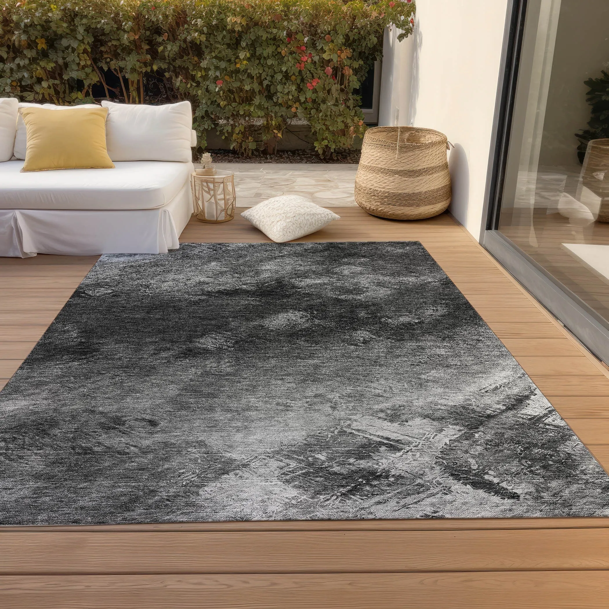 Machine Washable Indoor/ Outdoor Chantille Abstract Watercolor Rug
